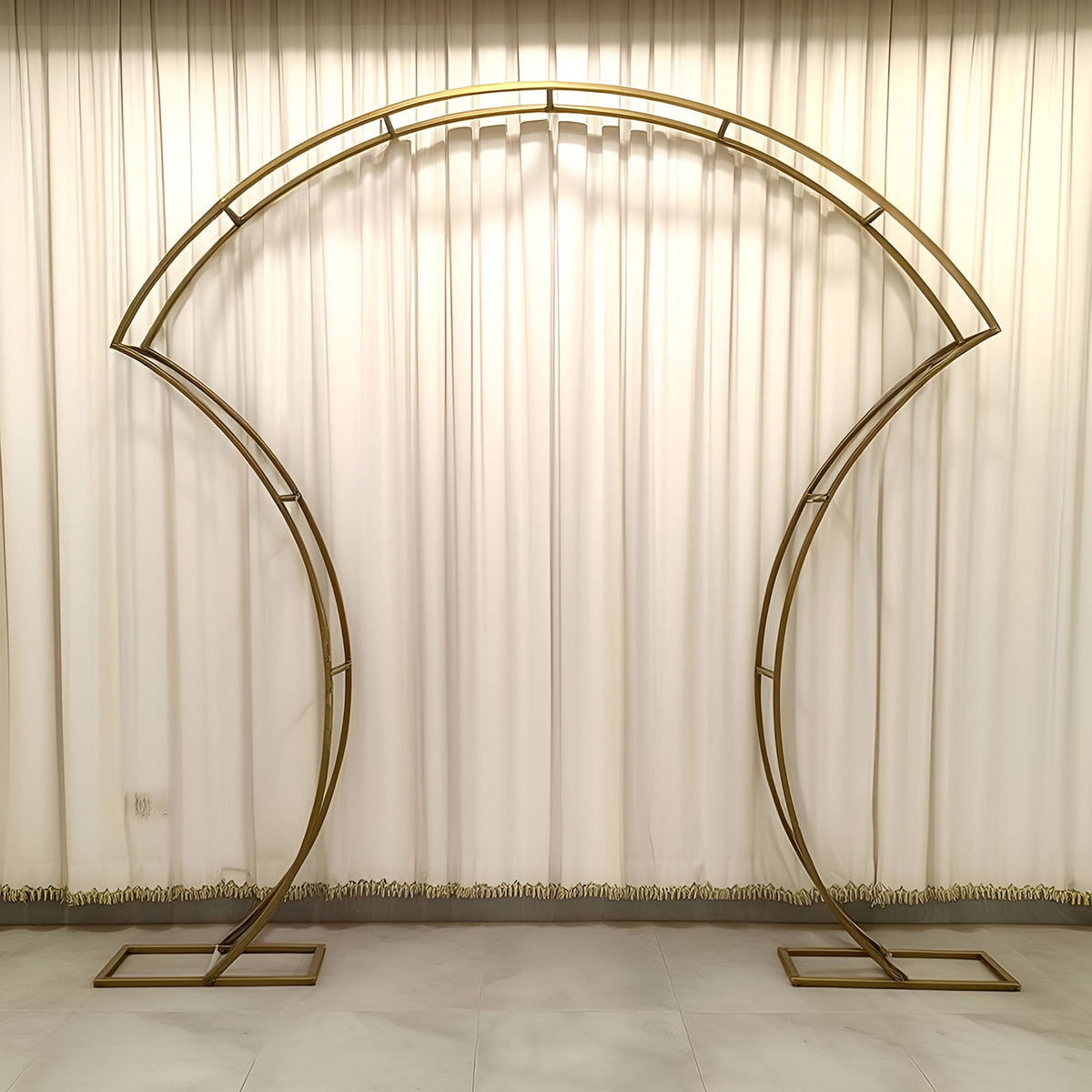 7ft Gold Double-Curved Metal Arch Frame – Backdrop, Balloon & Flower Arrangement Display Stand