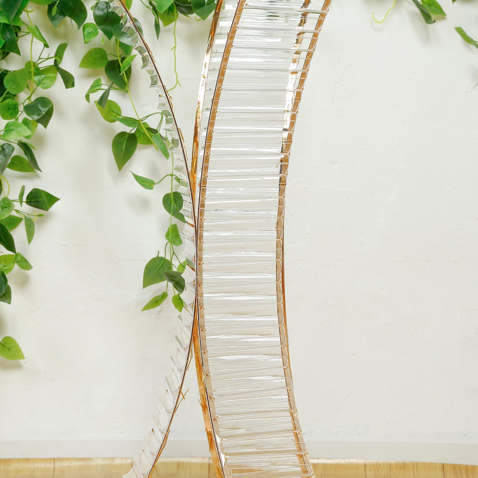 32" Crystal Pendant Flower Stand with Gold Metal Frame – Hourglass Column Vase Holder for Floral Arrangements & Table Centerpieces