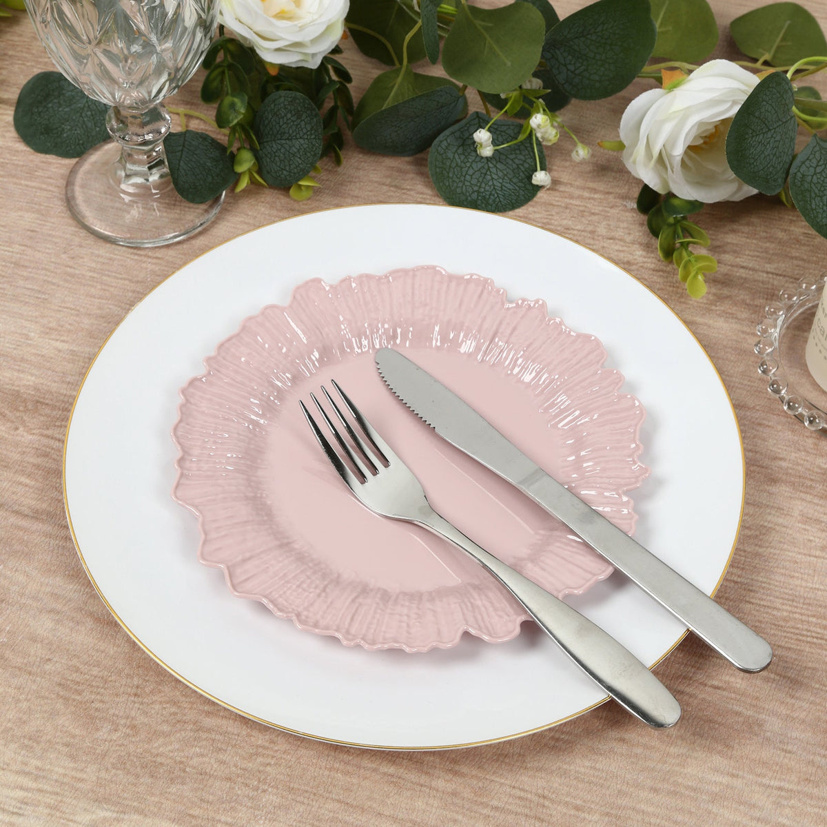 20-Pack 7" Plastic Dessert Plates – Blush Reef Design Appetizer Salad Party Plates – Elegant Disposable Tableware