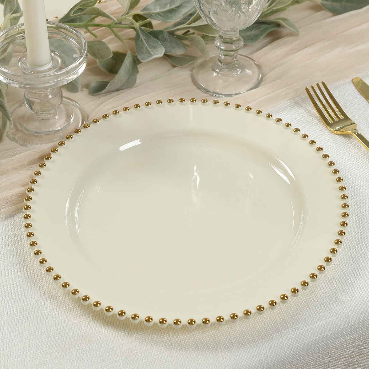 10-Pack Plastic 10" Round Dinner Plates in Ivory with Gold Beaded Rim - Disposable Party Plates for Banquets & Festive Occasions