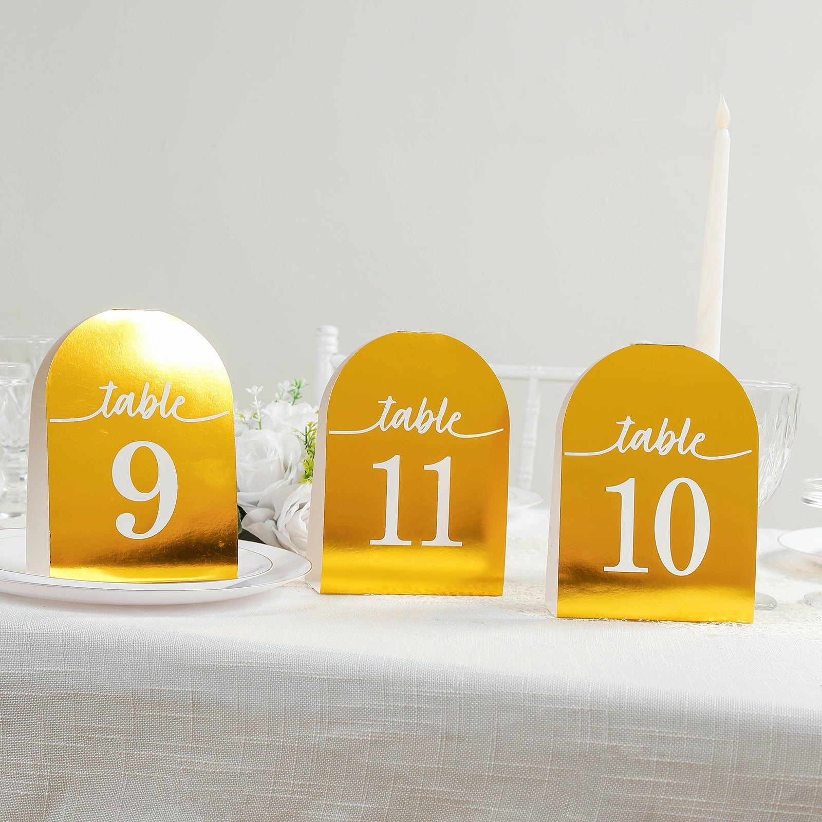25-Pack 7" Disposable Table Numbers, Metallic Gold Free Standing Double Sided Table Number Place Cards with White Numbers 1-25