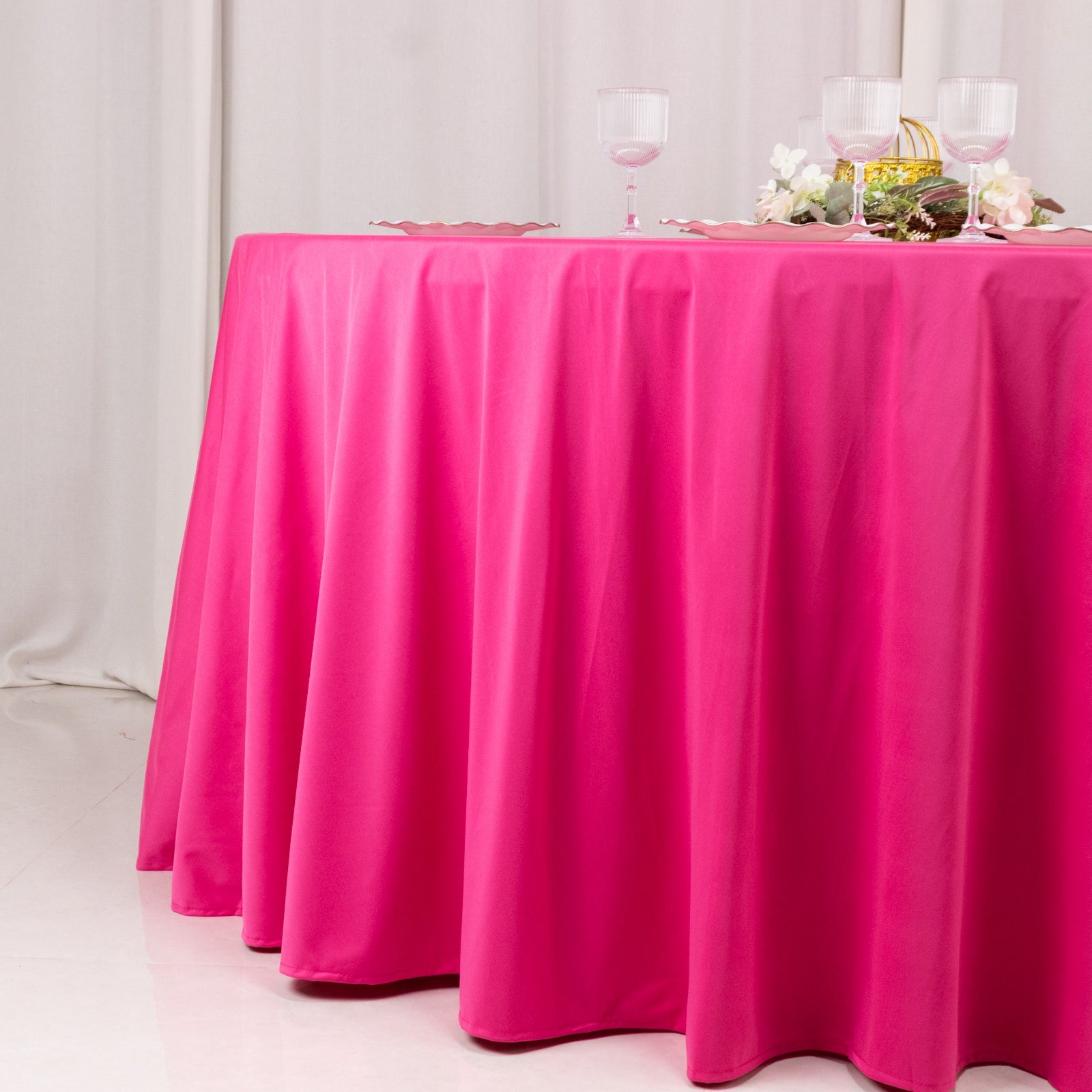 Scuba Round 120" Tablecloth Fuchsia - Wrinkle Free & Stain Resistant Seamless Table Cover