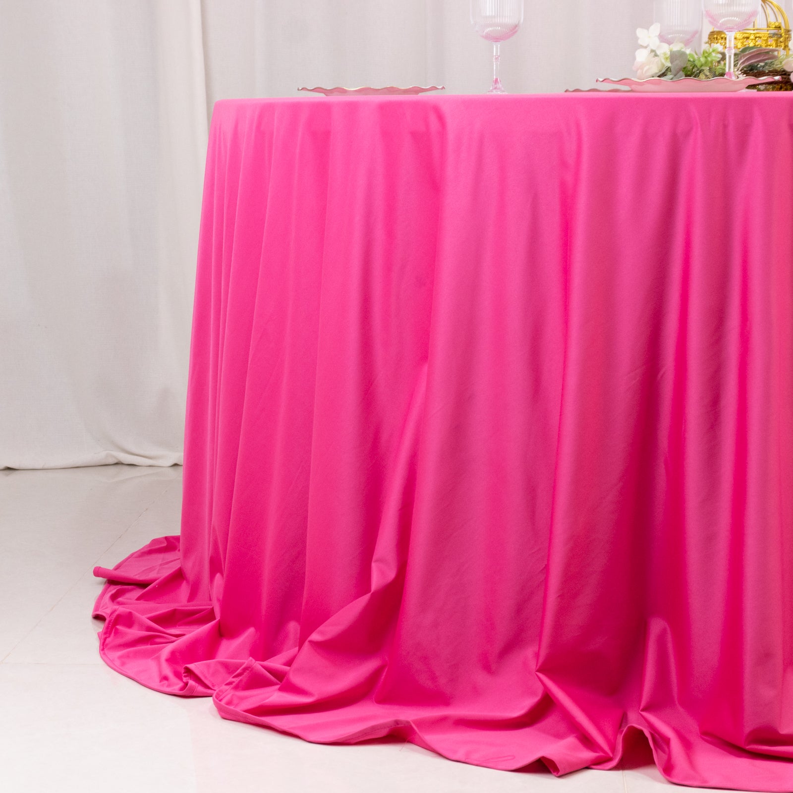Scuba Round 132" Tablecloth Fuchsia - Wrinkle Free & Stain Resistant Seamless Table Cover