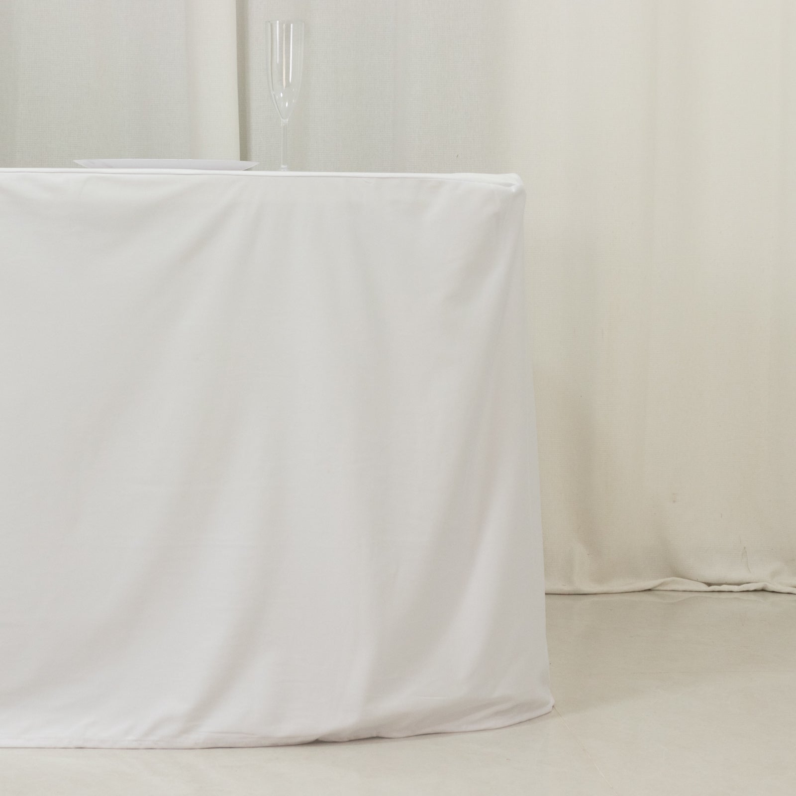 8ft Scuba Rectangular Fitted Tablecloth White – Wrinkle-Free, Stain Resistant