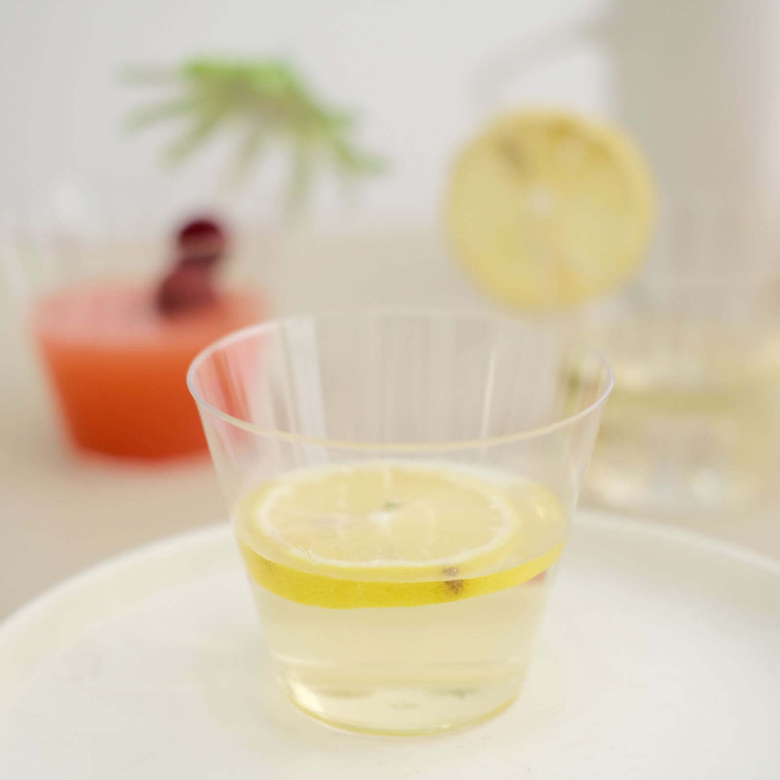 25-Pack Plastic Party Cups Clear Crystal - Stylish Short Disposable Glasses 9oz