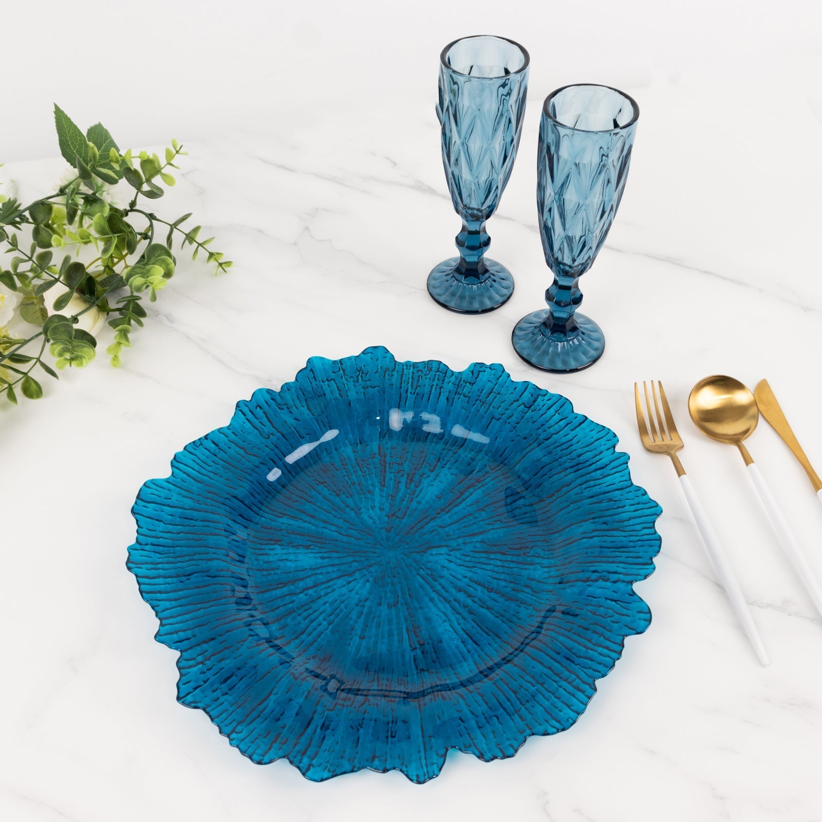 6-Pack Acrylic Plastic Round Charger Plates 13" in Transparent Navy Blue with Reef Design, Dinner Charger Tableware