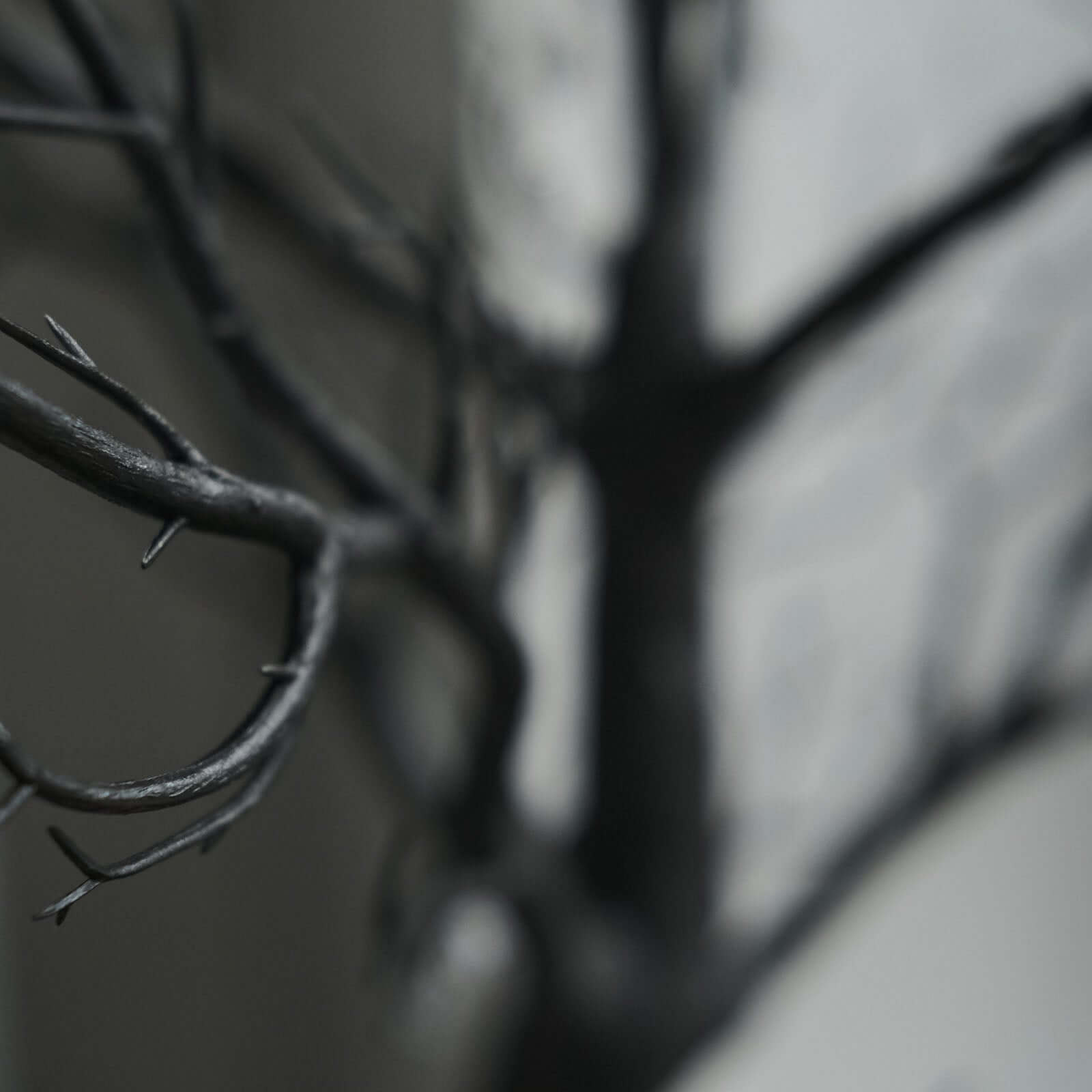 Manzanita Tree Centerpiece Black with 8 Acrylic Bead Chains for Weddings Parties & Event Displays 34"