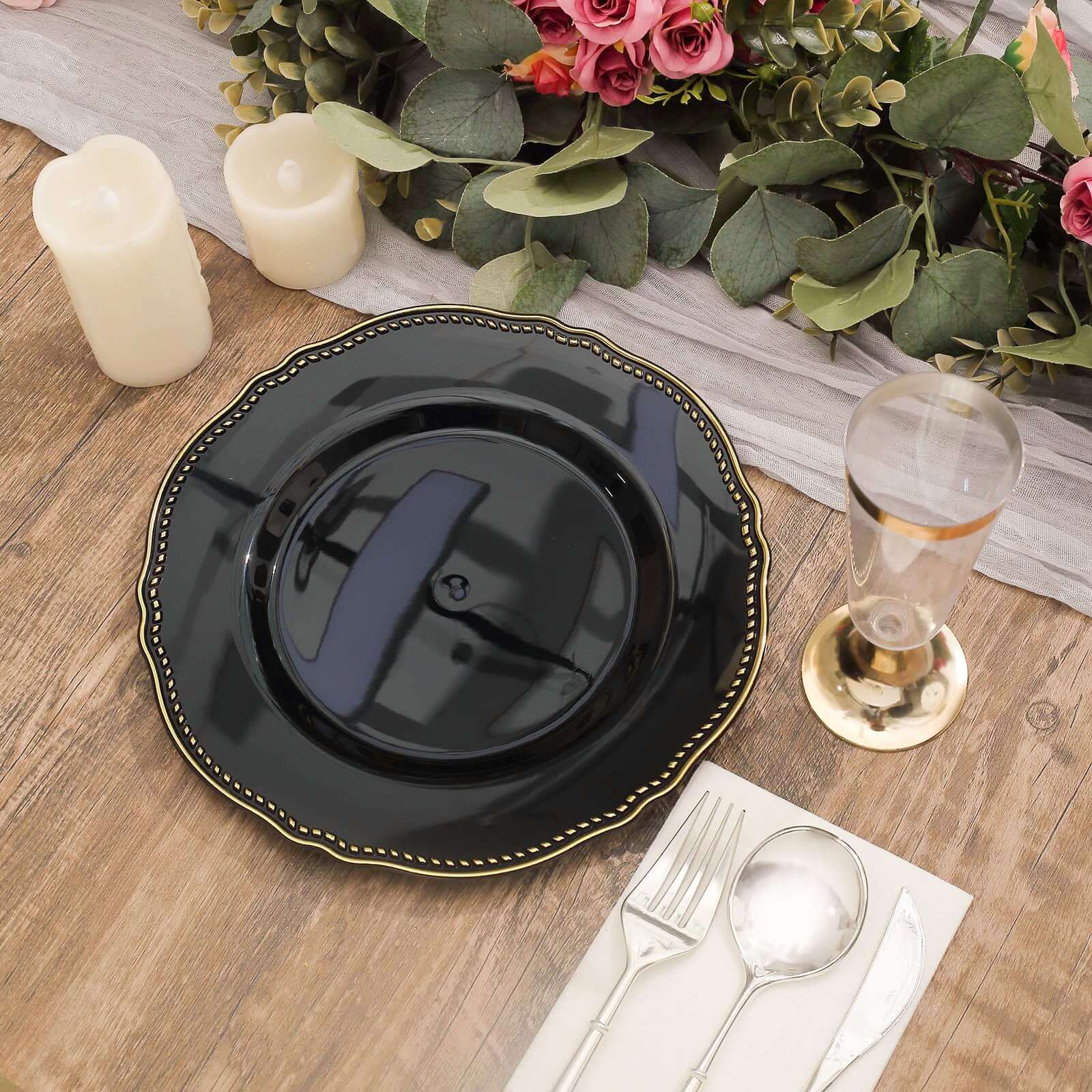 10-Pack Plastic Dinner Plates in Black with Gold Scalloped Rim - Disposable Party Plates for Upscale Events & Banquets 9"