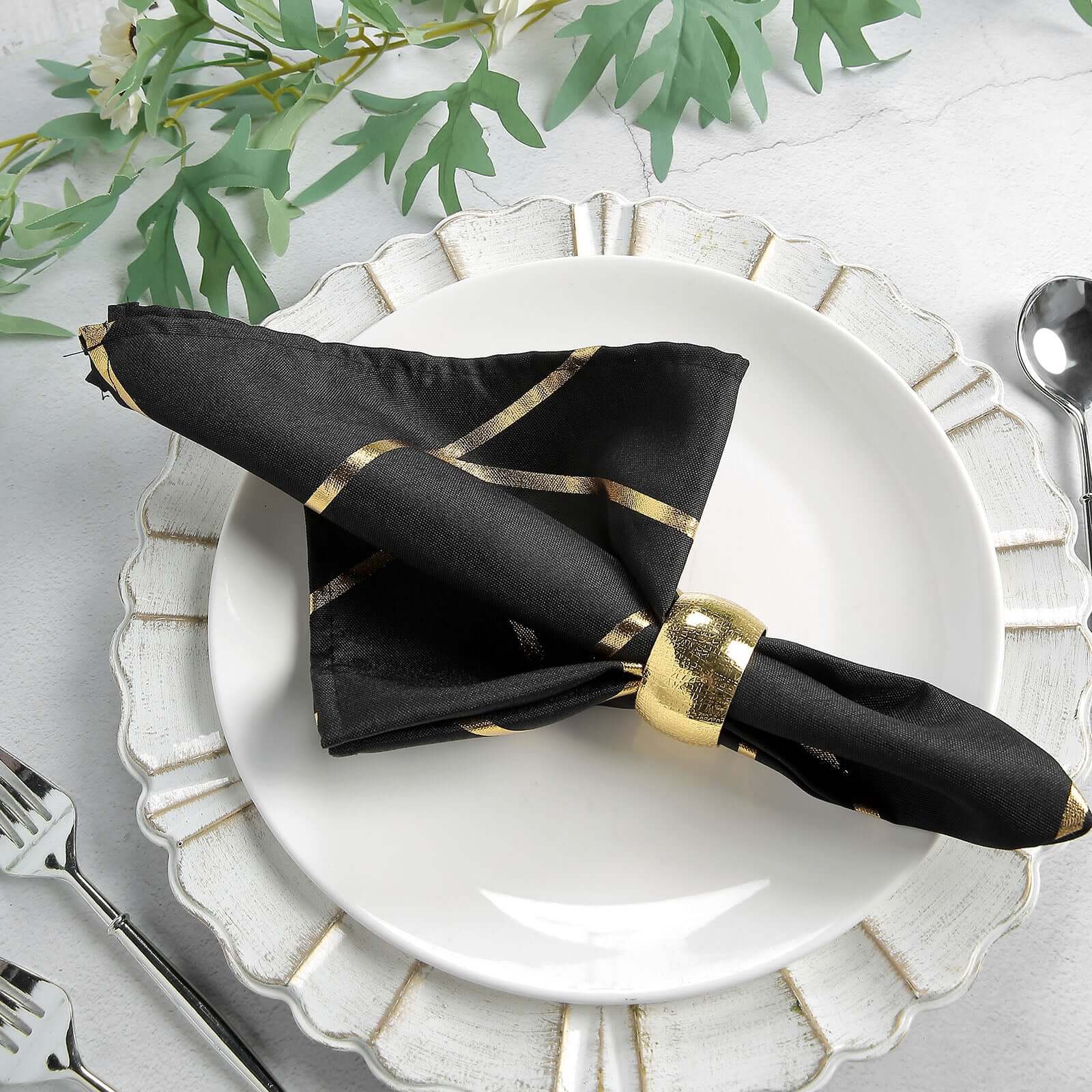 5 Pack Polyester 20"x20" Napkins Black with Gold Geometric Foil Pattern - Modern Reusable Dinner Napkins