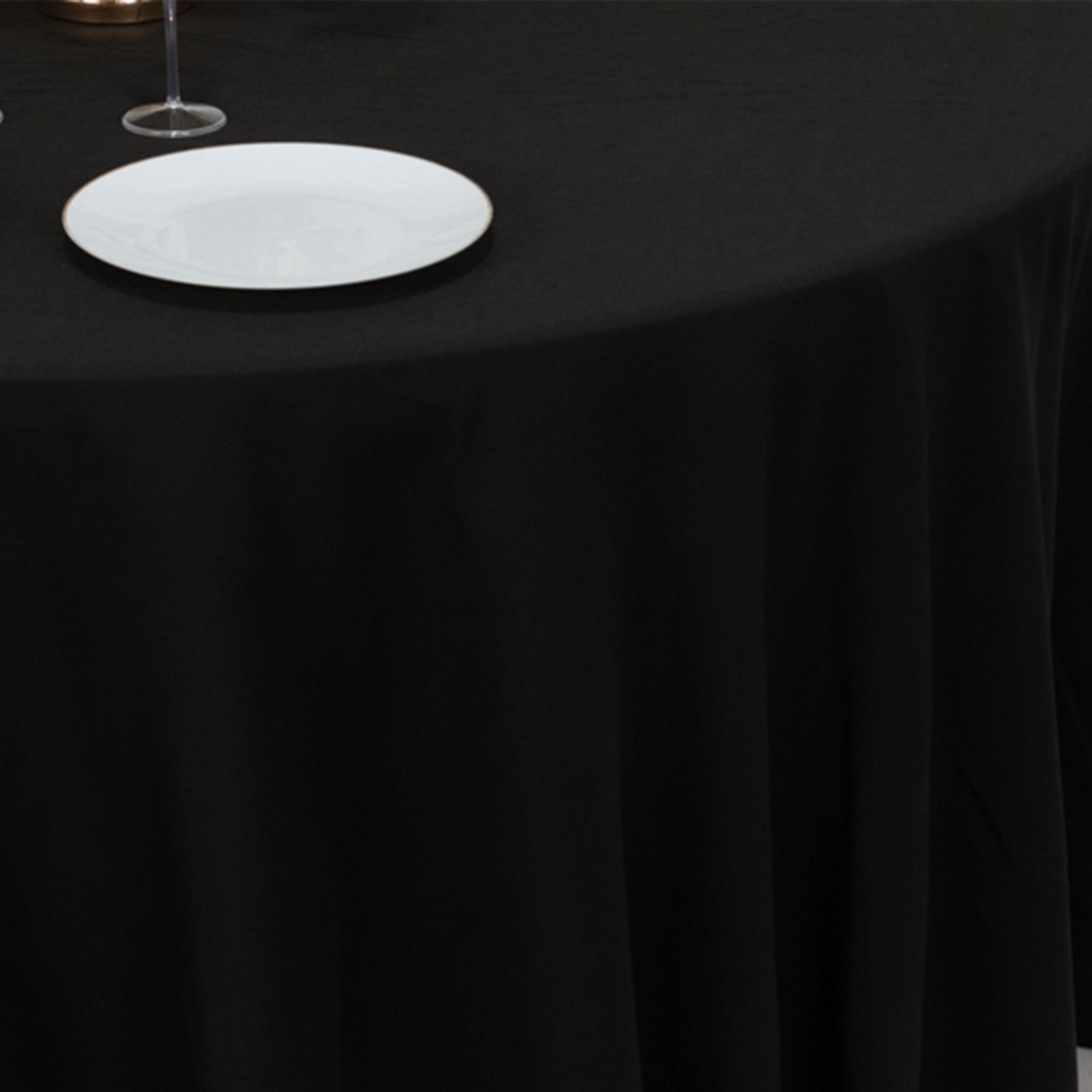 Cotton Blend 120" Round Tablecloth Black - Seamless Wrinkle-Resistant Table Cover