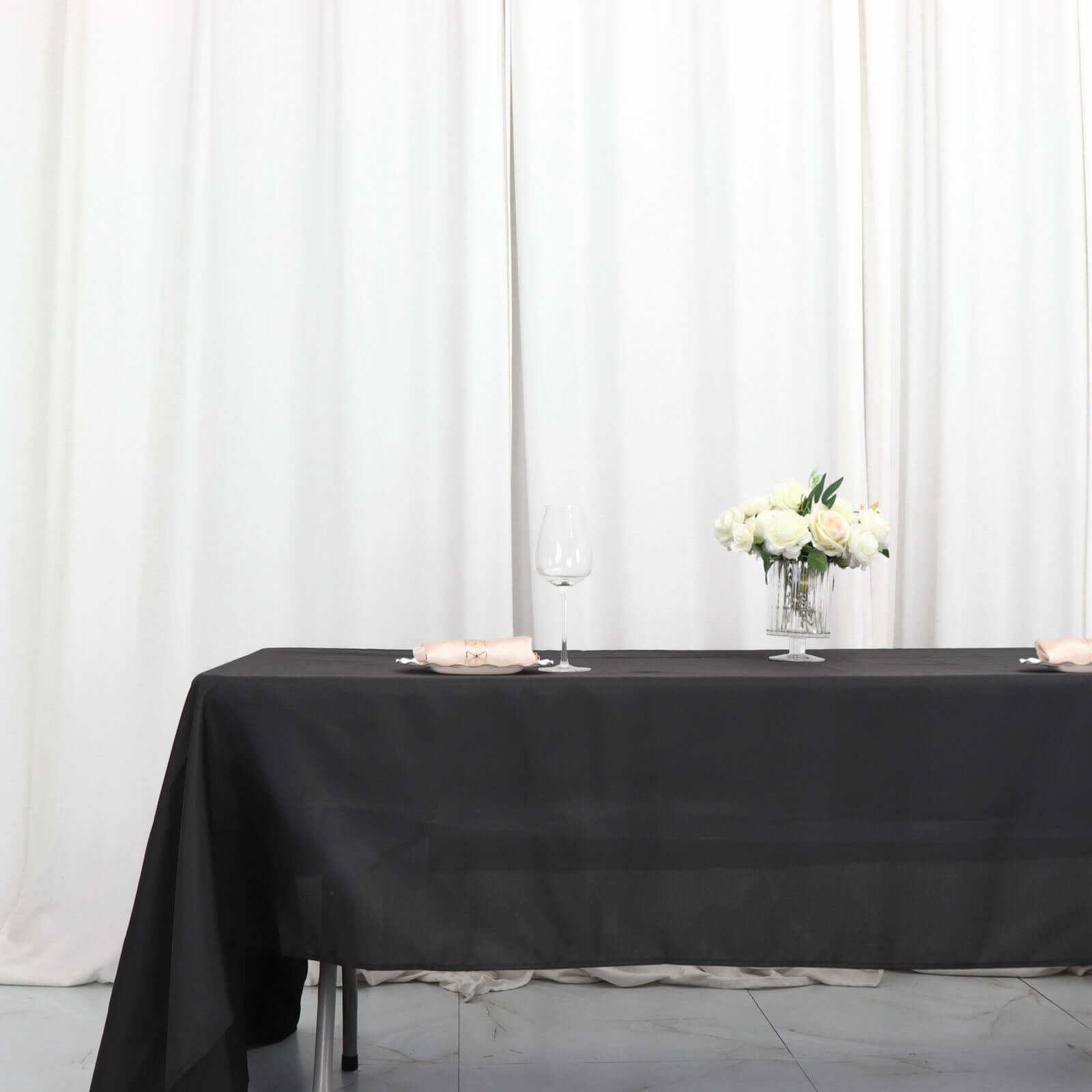 Polyester 60"x126" Rectangle Tablecloth Black - Wrinkle-Resistant Table Cover for Weddings & Parties