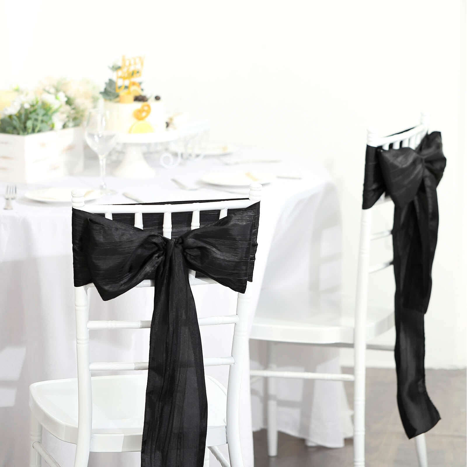 5 Pack Taffeta 6"x106" Chair Sashes Black Accordion Crinkle Texture - Stylish Decor for Weddings & Gatherings