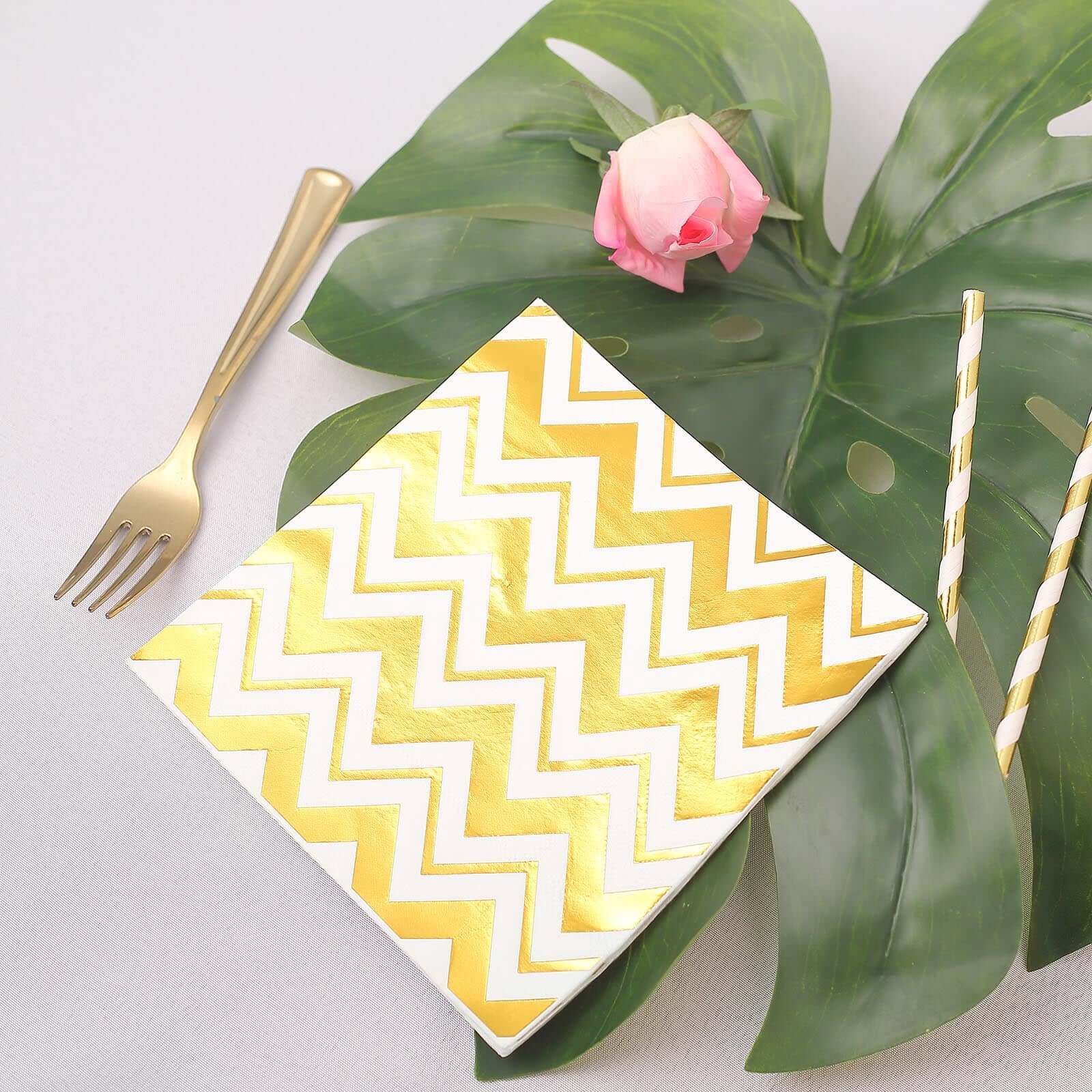 20-Pack Paper Dinner Napkins with Chevron Design Metallic Gold - Disposable 3 Ply Cocktail Napkins for Weddings