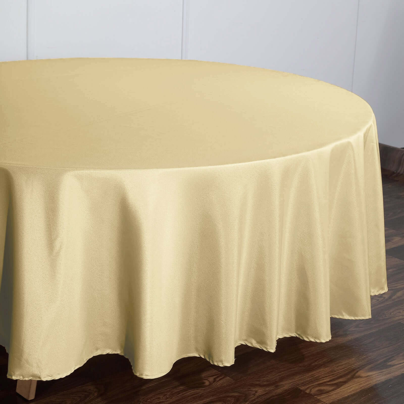 Polyester 108" Round Tablecloth Champagne - Wrinkle-Resistant Table Cover
