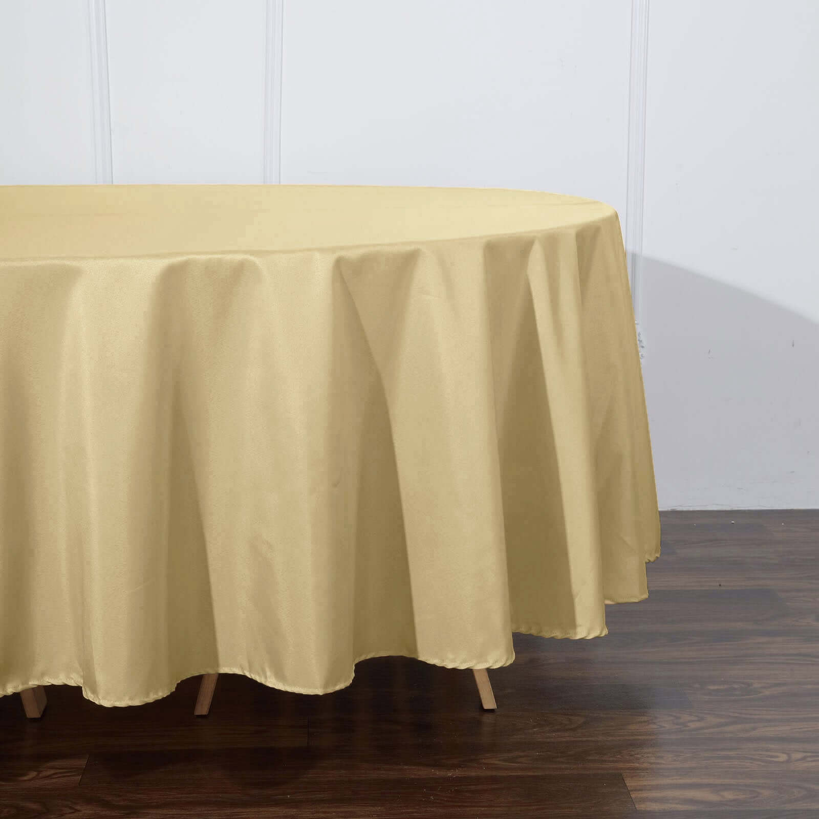 Polyester 108" Round Tablecloth Champagne - Wrinkle-Resistant Table Cover