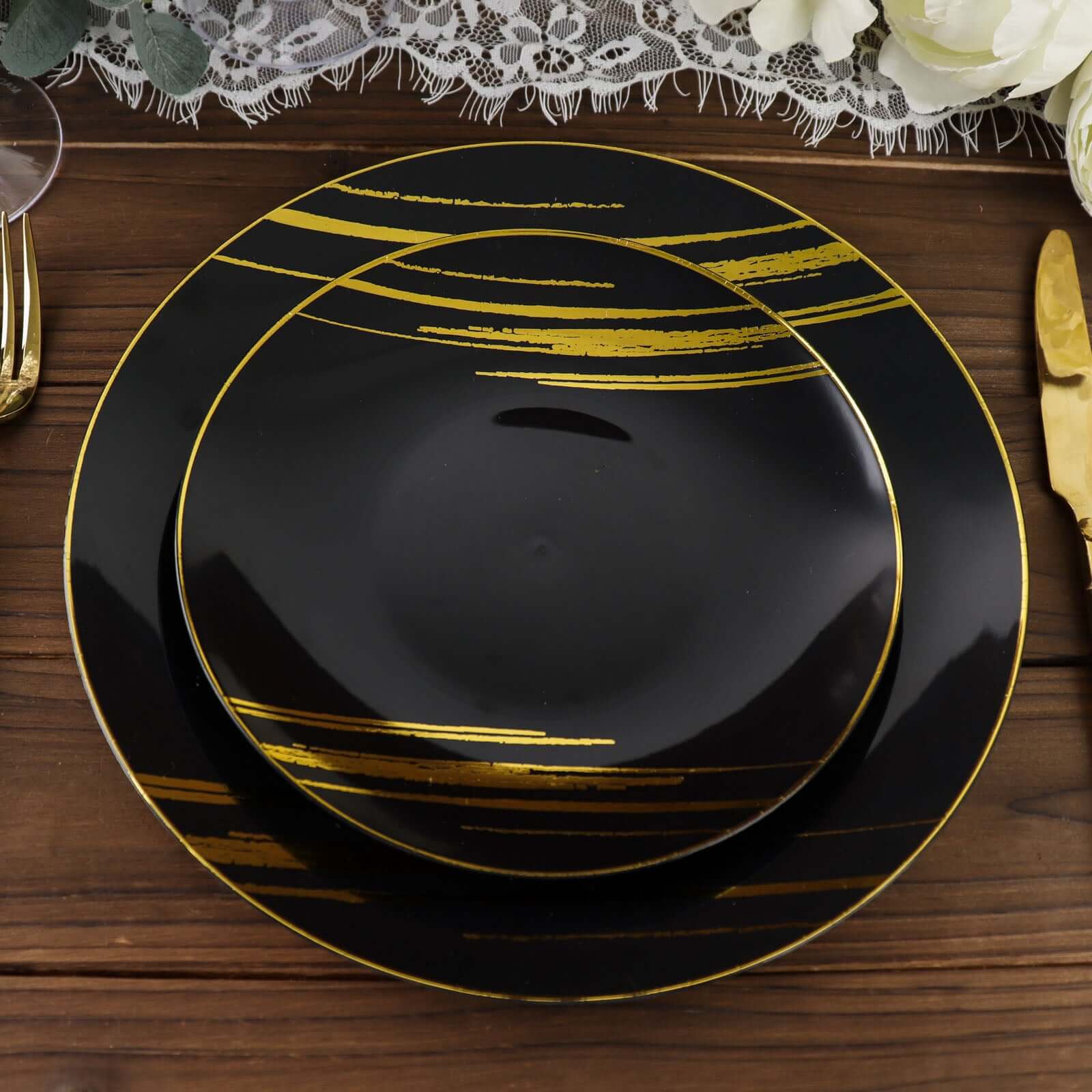 10-Pack Plastic 7" Round Dessert Plates in Black with Gold Brush Stroked Print - Disposable Appetizer Salad Plates for Modern Themed Events & Banquets