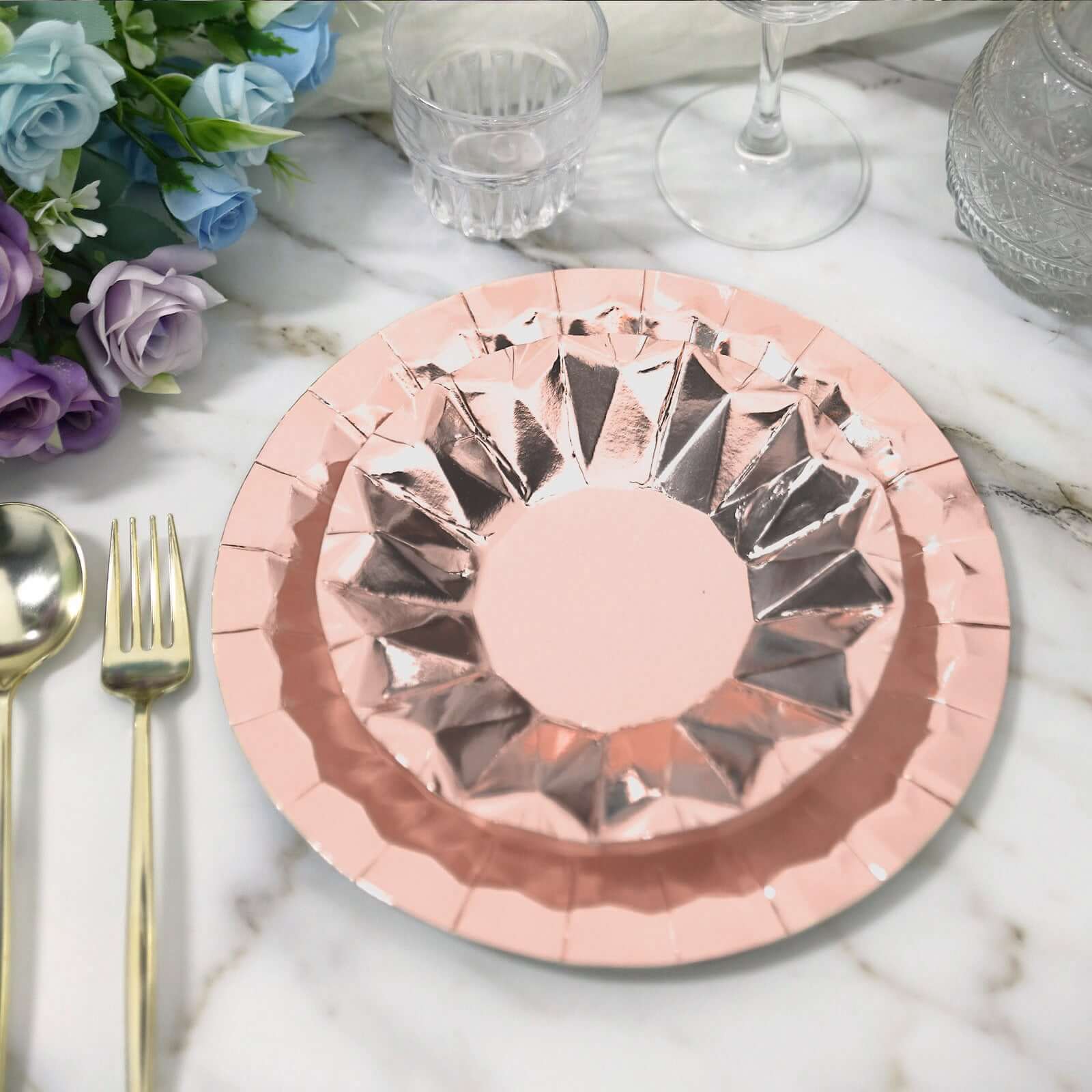 25-Pack Paper 9" Round Dinner Plates in Metallic Rose Gold with Geometric Prism Rim - Disposable 400GSM Party Plates