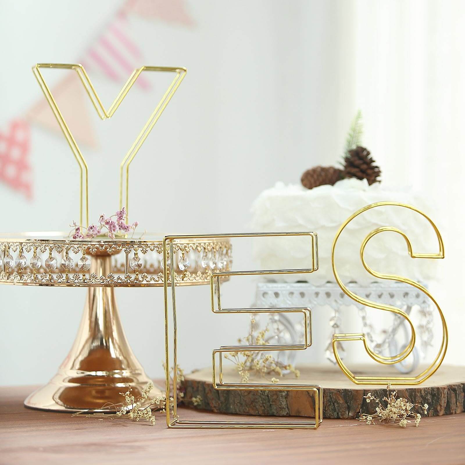 8" Tall Gold Freestanding 3D Decorative Wire Letter, Wedding Centerpiece - Q