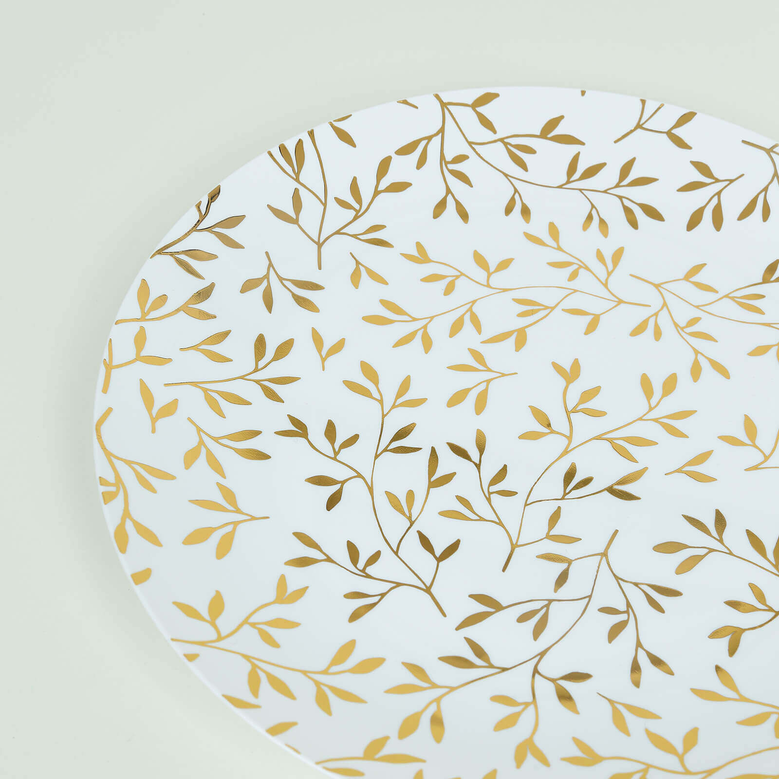 10-Pack Plastic 10" Round Dinner Plates in White with Gold Leaf Design - Heavy Duty Disposable Party Plates for Stylish Events & Memorable Gatherings