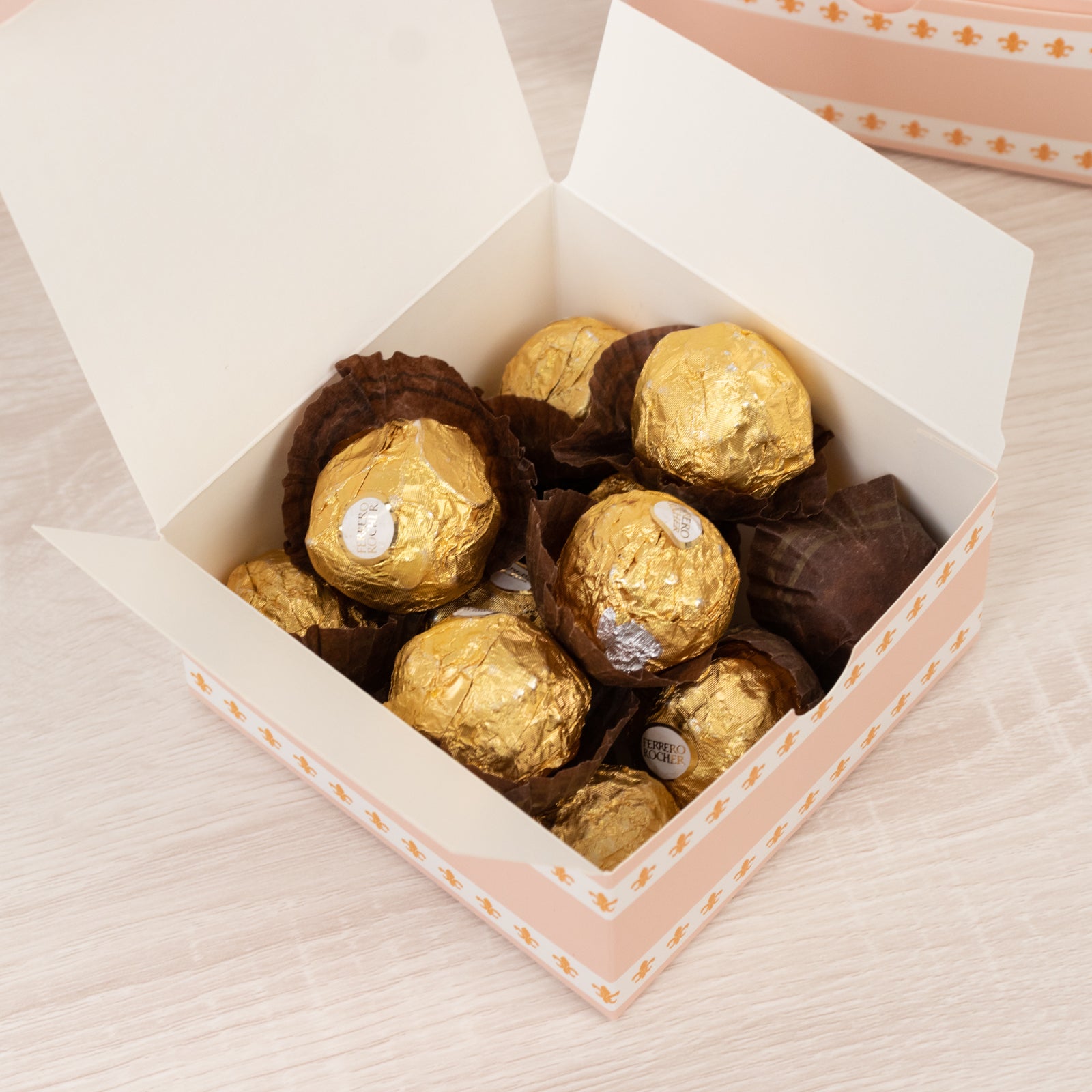 25-Pack Gift Boxes Vintage Rose Floral – Dusty Rose Cardstock Favor Boxes for Cookies, Candies, and Mini Keepsakes - 4"x4"x2"