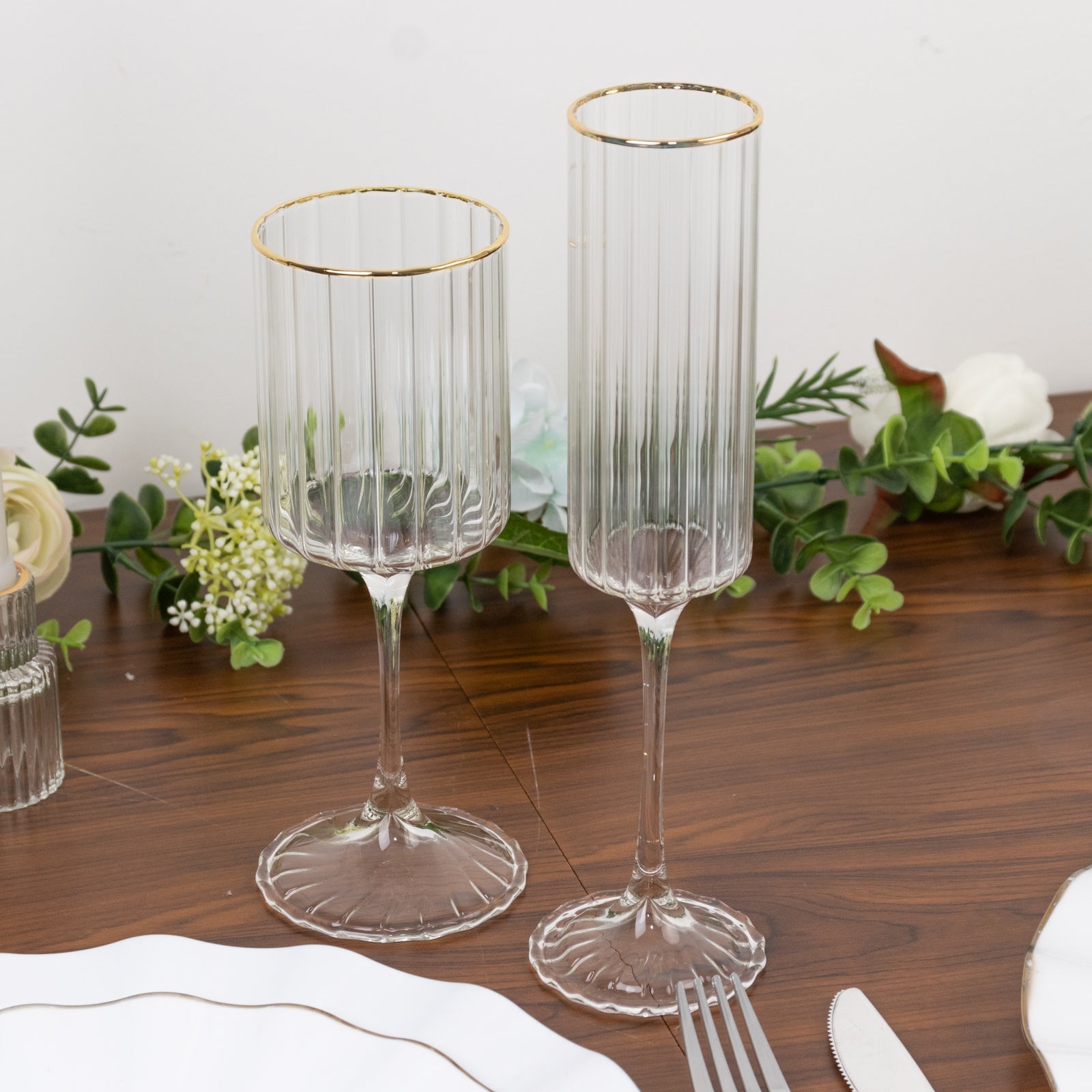 6-Pack Vintage Wine Goblet Glasses – 10oz Ribbed Clear Glass with Gold Rim, Classic Table Drinkware for Cocktails or Beverages – 8" Tall