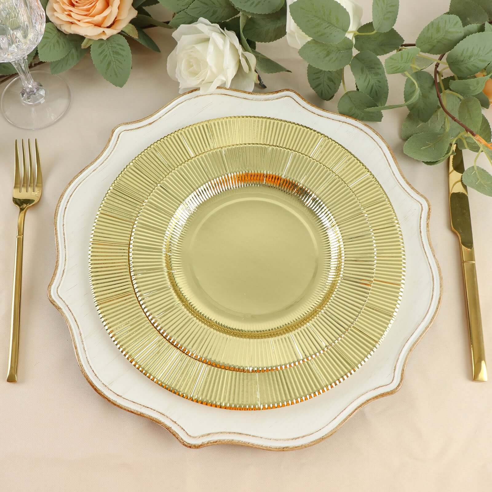 25-Pack Paper 10" Round Dinner Plates in Metallic Gold Sunray Design - Disposable Heavy Duty 350GSM Party Plates