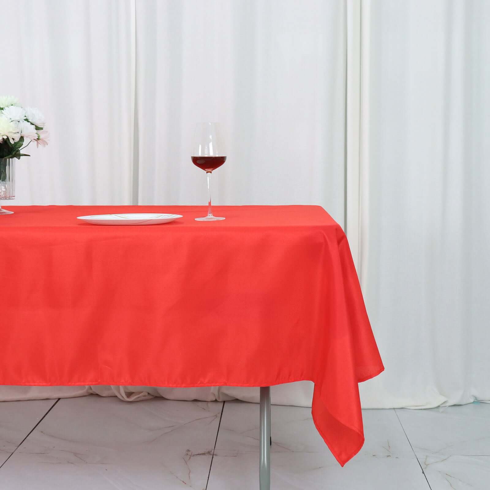 Polyester 54"x96" Rectangle Tablecloth Red - Wrinkle-Resistant & Easy-to-Care Table Cover