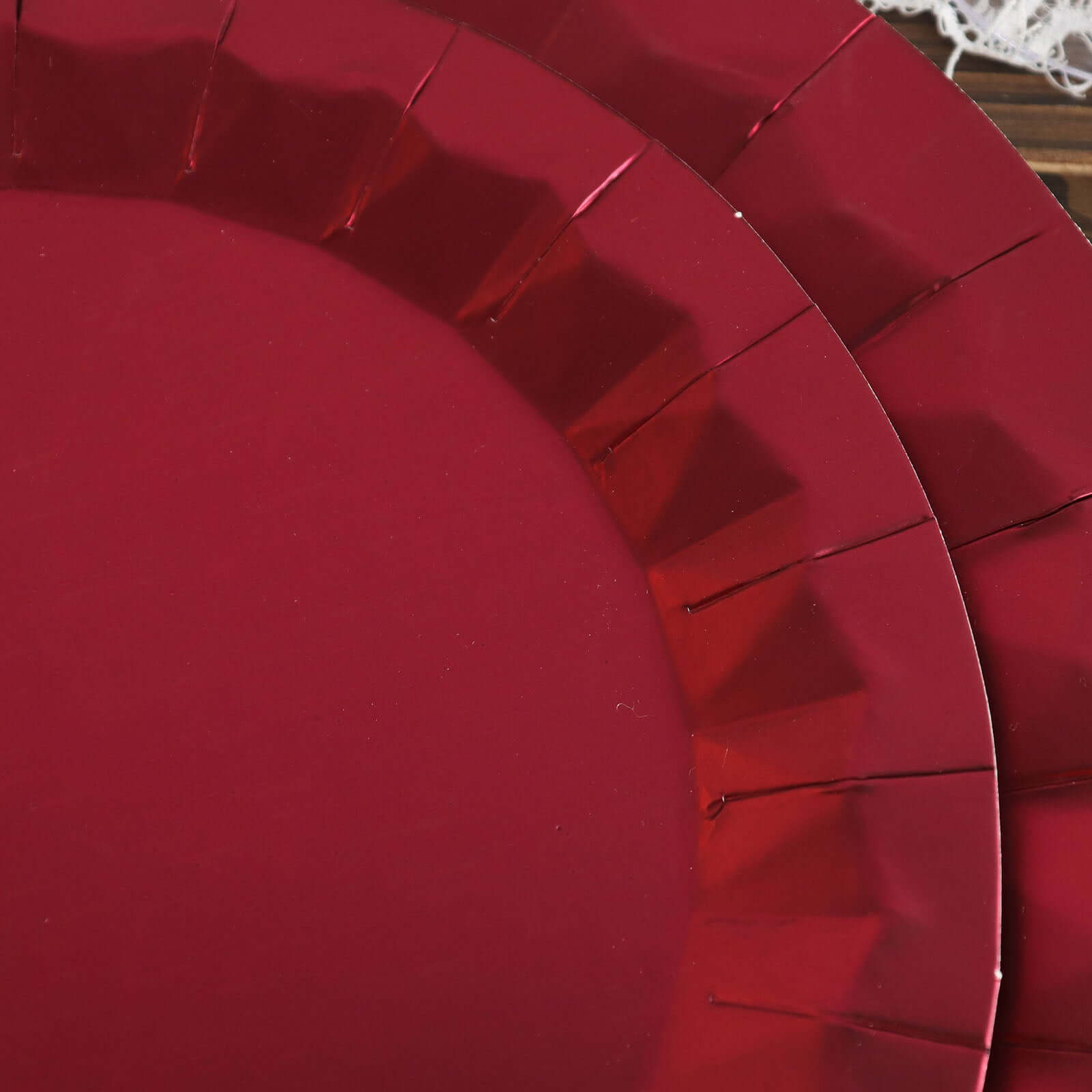 25-Pack Paper 9" Round Dinner Plates in Burgundy with Geometric Prism Rim - Disposable 400GSM Party Plates
