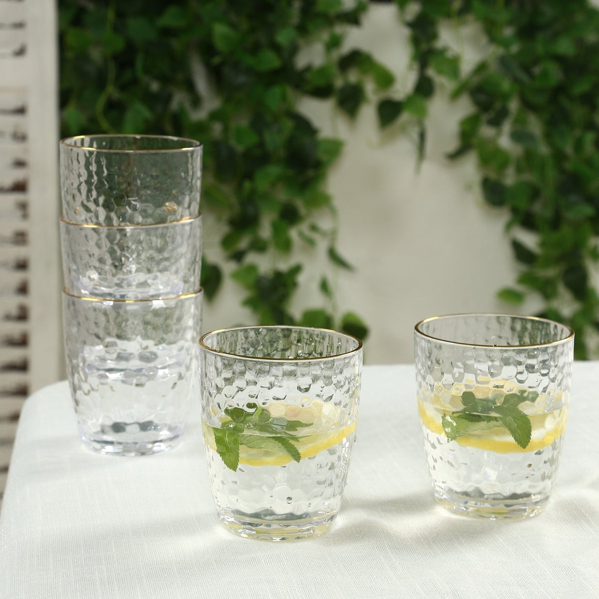 12-Pack Plastic Tumblers Reusable Hammered Cups 14oz – Clear with Gold Rim – Shatterproof Cocktail Drinkware