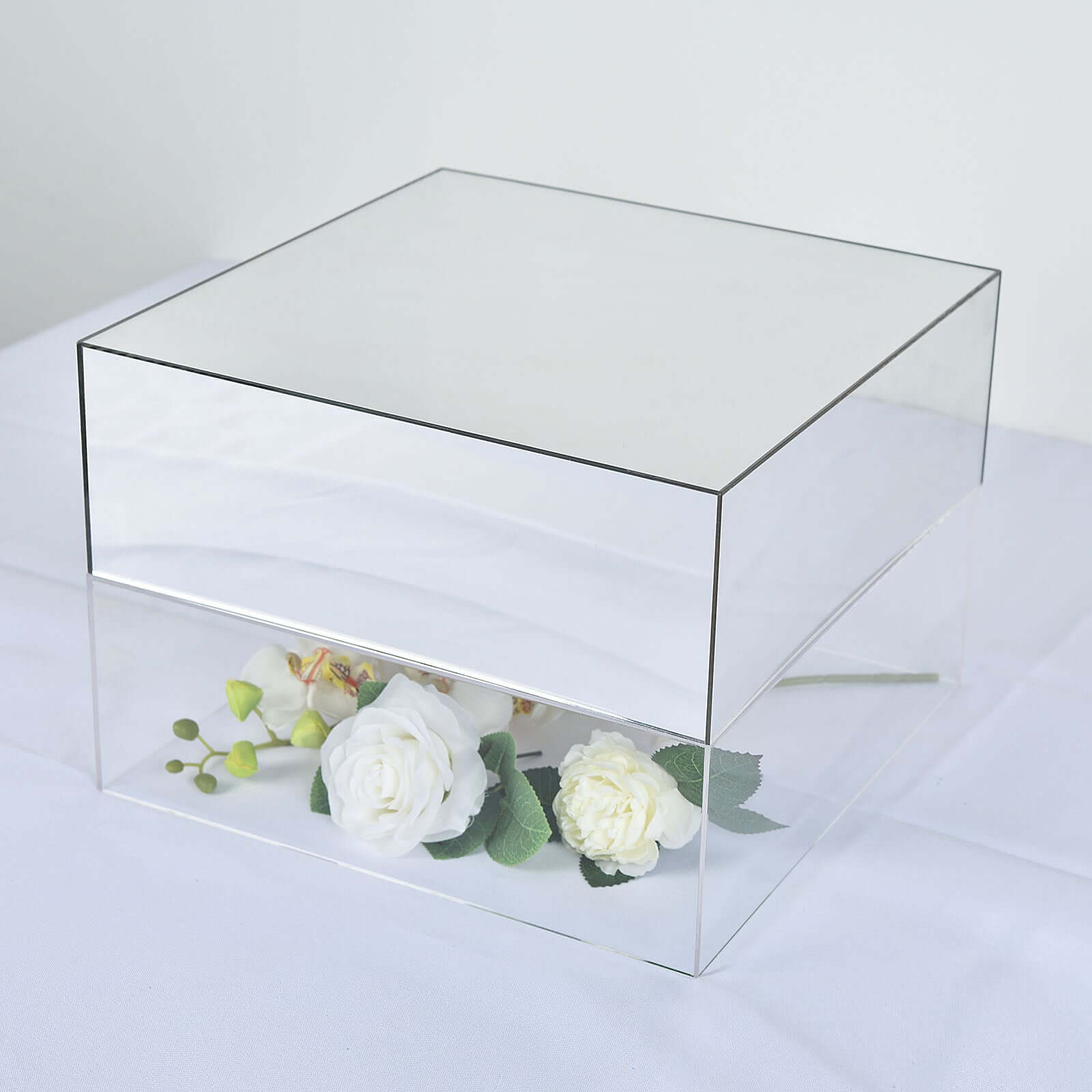 Acrylic Cake Box Stand Pedestal Riser Mirror Finish Silver - Display for Desserts and Events 14"x14"