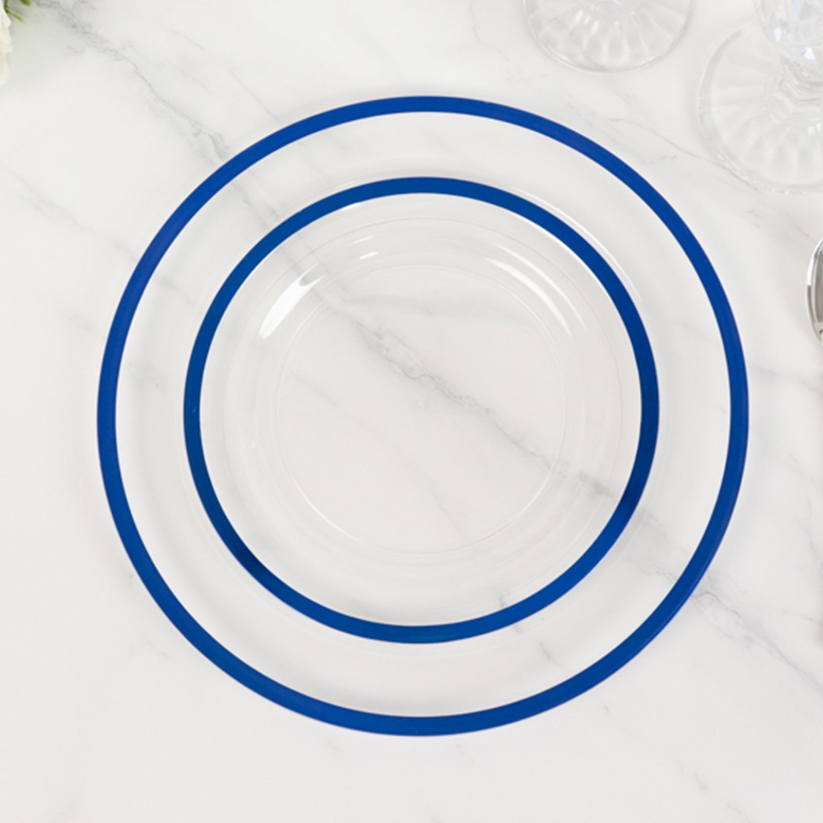 10-Pack Plastic 7" Round Appetizer Plates in Clear with Blue Rim - Sleek Disposable Salad Plates for Banquets & Special Occasions