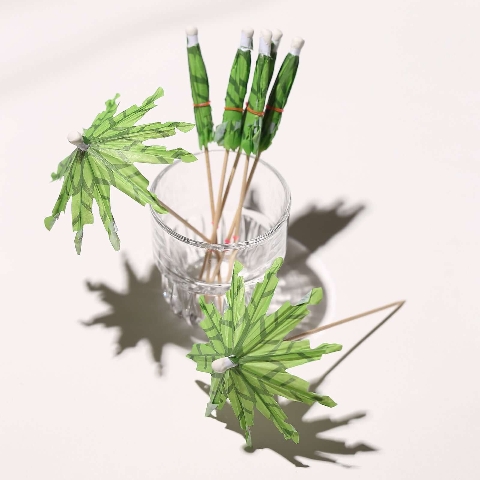 50-Pack Bamboo Cocktail Picks Tropical Leaf Parasol Design Green - Eco Friendly Disposable Drink Stick 6"