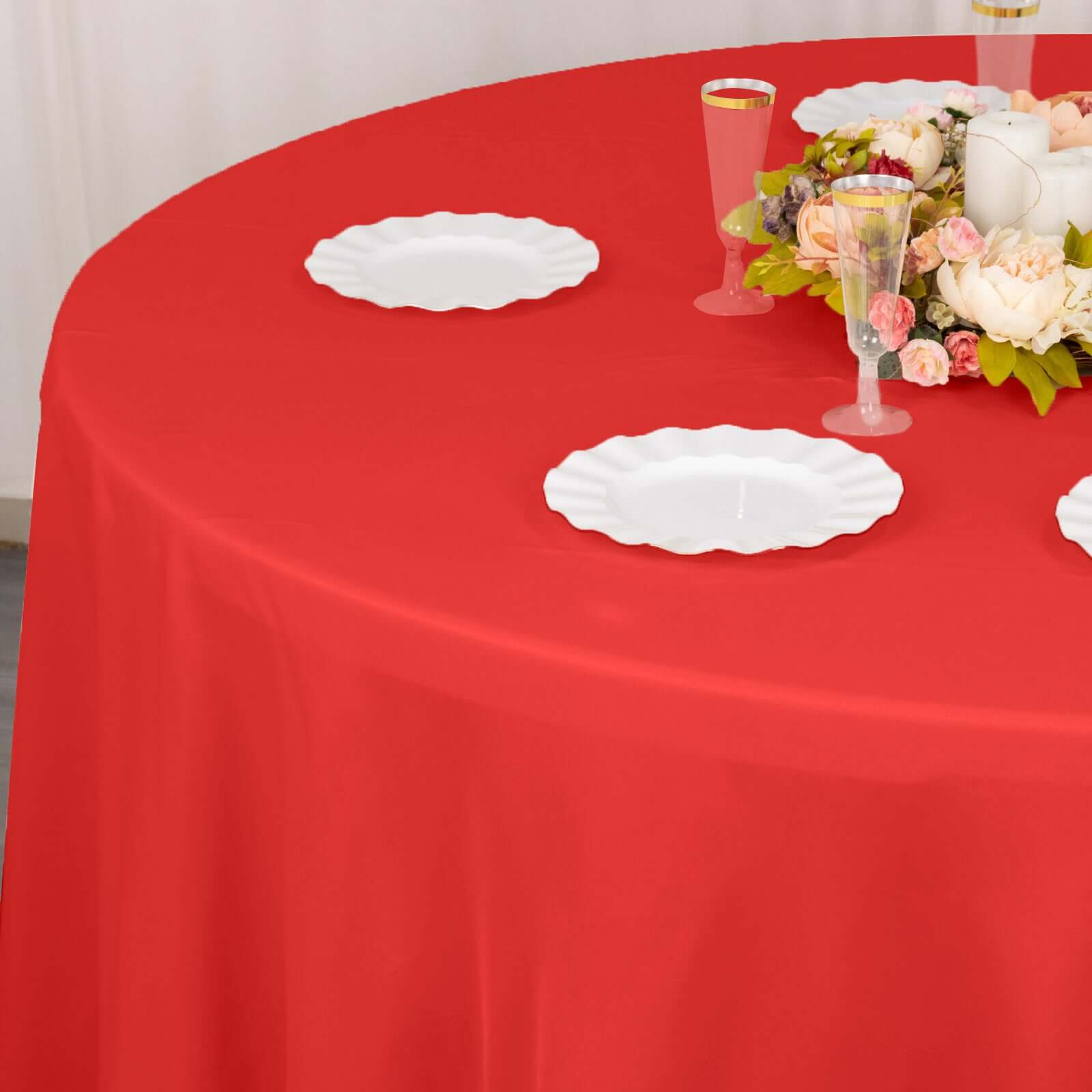 Premium Polyester 132" Round Tablecloth Red - Seamless 220GSM Wrinkle-Resistant Table Cover