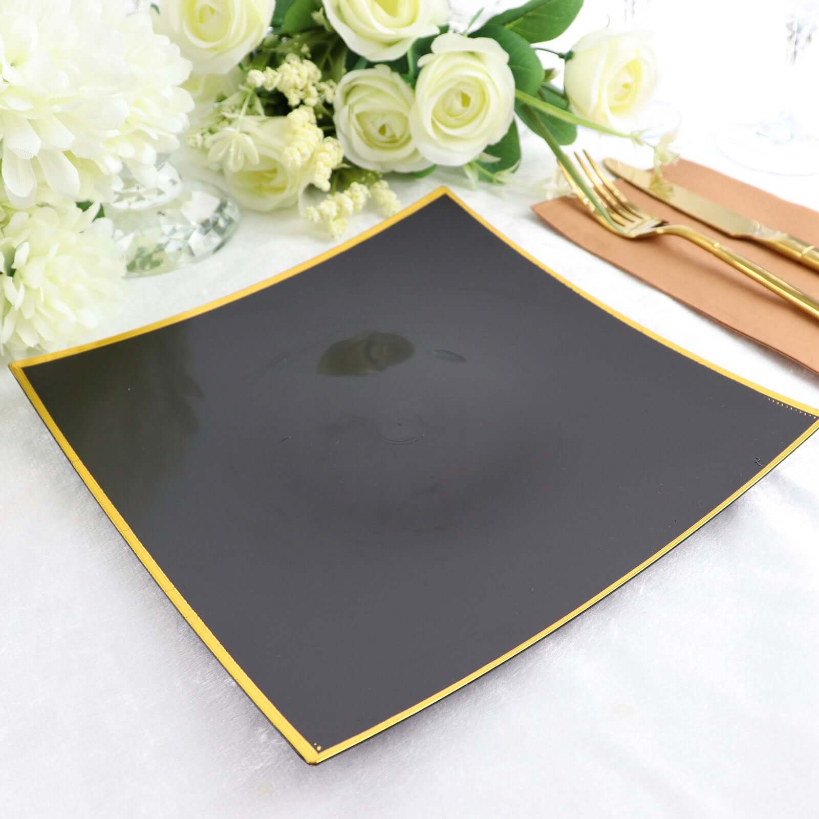 10-Pack Plastic 10" Square Dinner Plates in Black Concave Style with Gold Rim - Modern Disposable Party Plates