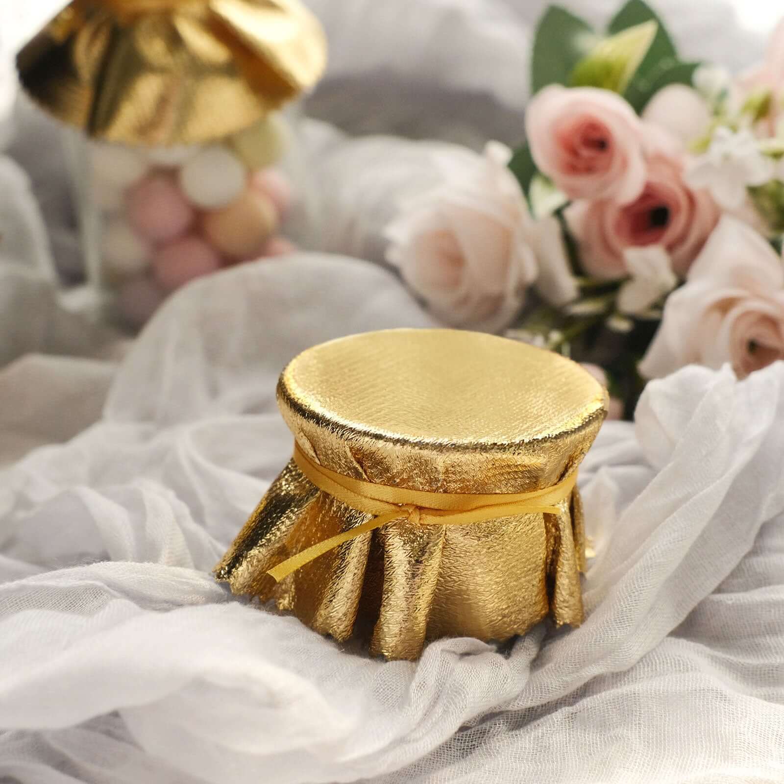 6-Pack Jar Covers Metallic Gold Round Lame Fabric Design with Satin Tie String - DIY Party Favors & Craft Supplies 6"