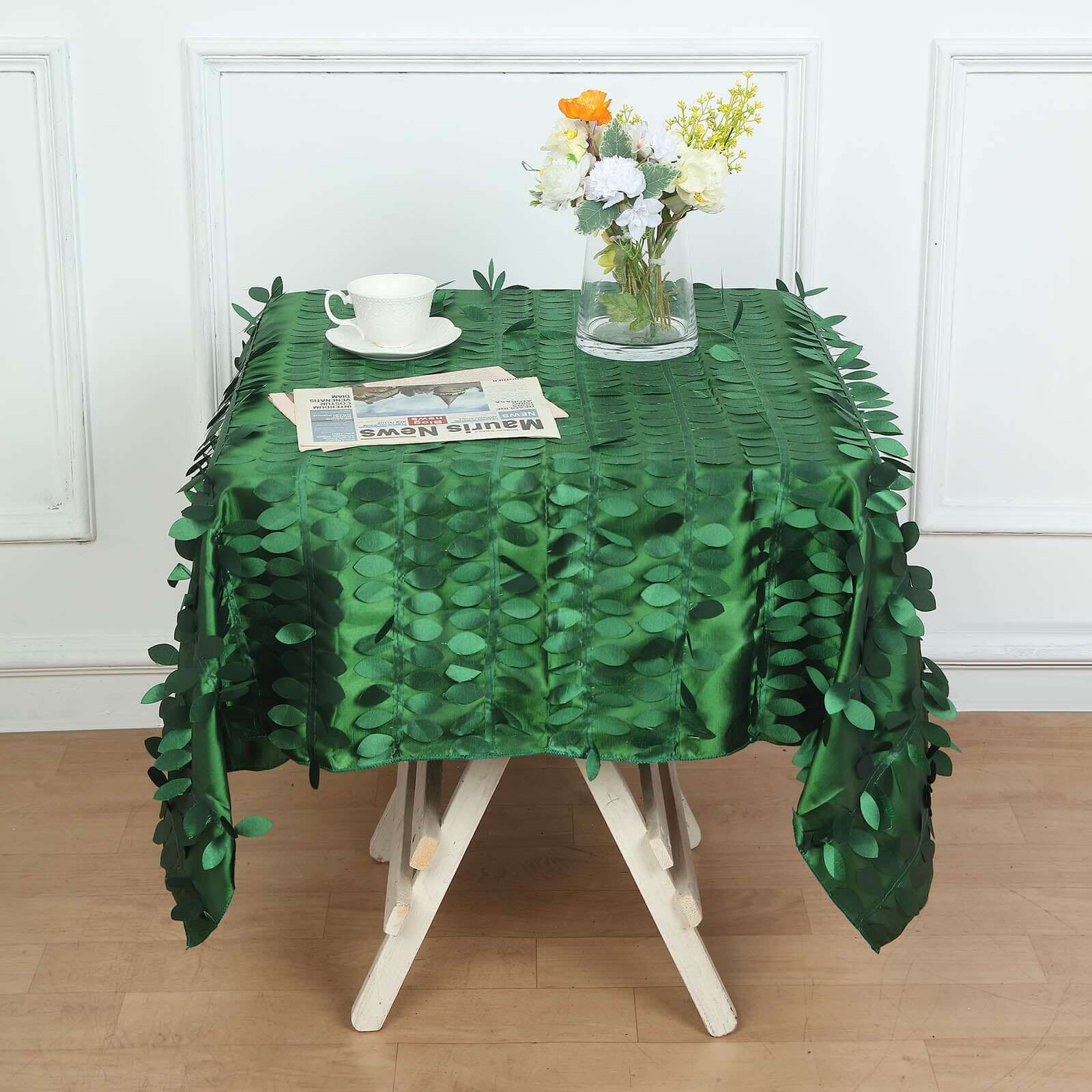 Taffeta 54"x54" Square Tablecloth Green 3D Leaf Petal Table Cover