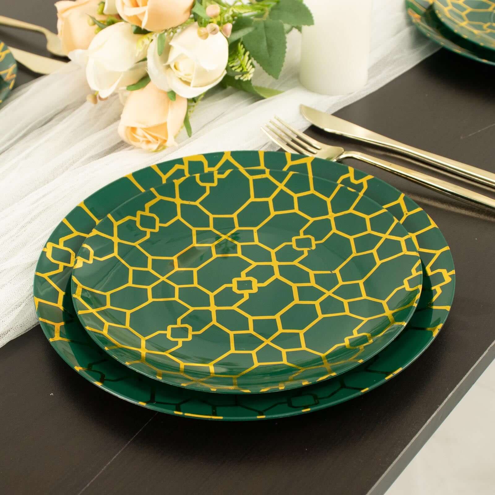 20-Pack Set Plastic Round Dinner and Salad Plates in Hunter Emerald Green with Geometric Gold Print - Modern Disposable Dinnerware Set for Weddings & Celebrations 9", 7"