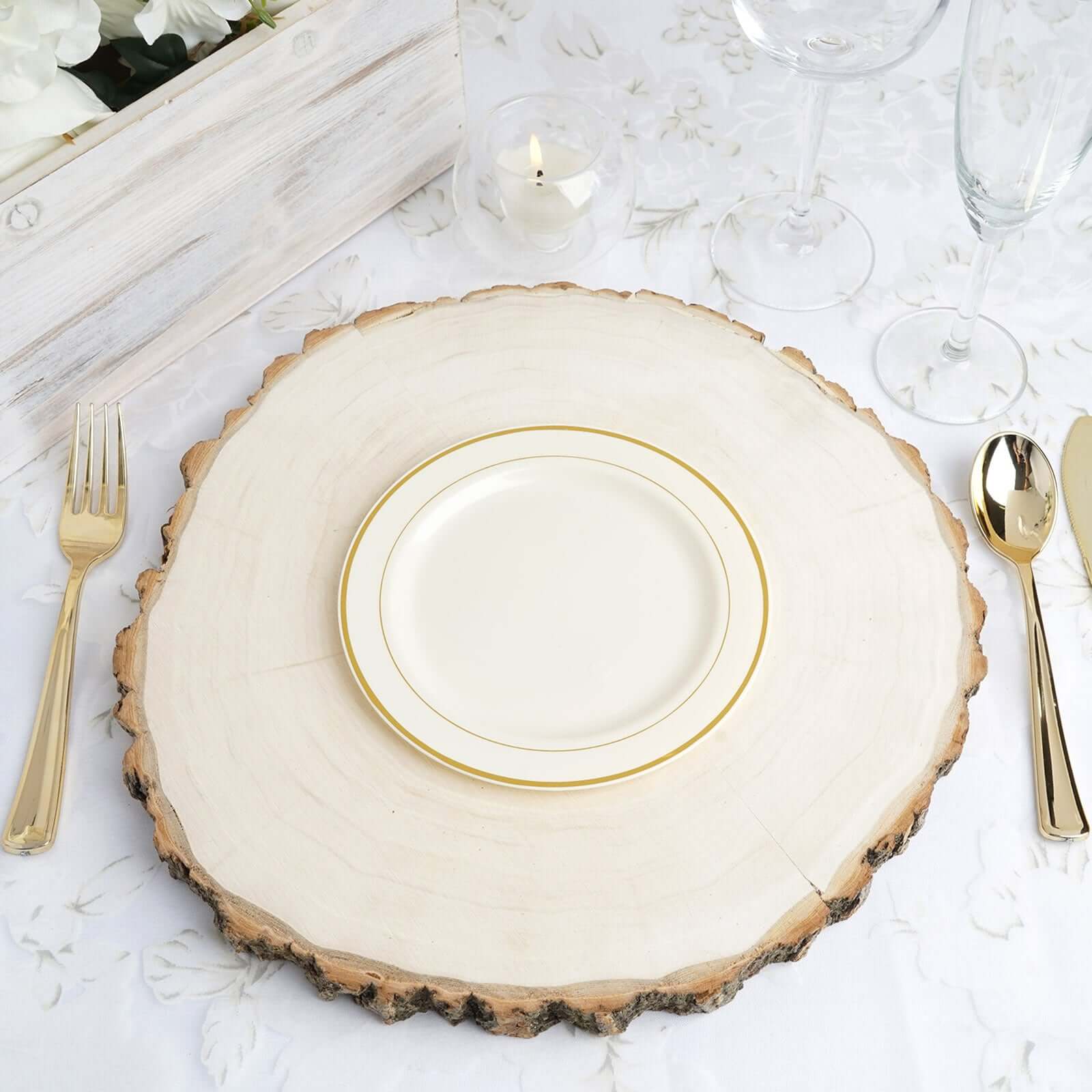 10-Pack Plastic Dessert Plates Ivory with Très Chic Gold Rim - Disposable Appetizer Plates for Parties 6"