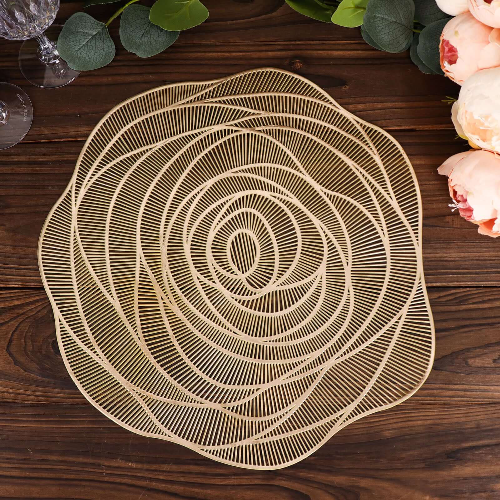 6-Pack Dining Table Mats Rose Flower Design Metallic Gold - Vinyl Round Non-Slip and Washable Table Mats 15"