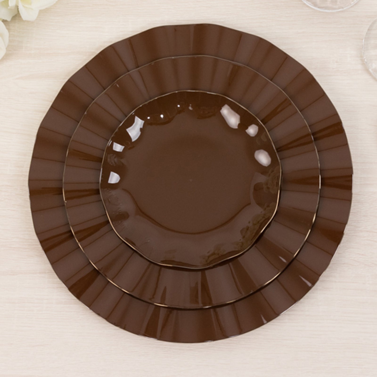 10-Pack Plastic Round 6" Dessert Plates in Cinnamon Brown Ruffled Rim with Gold Edging - Sturdy Disposable Salad Appetizer Dinnerware