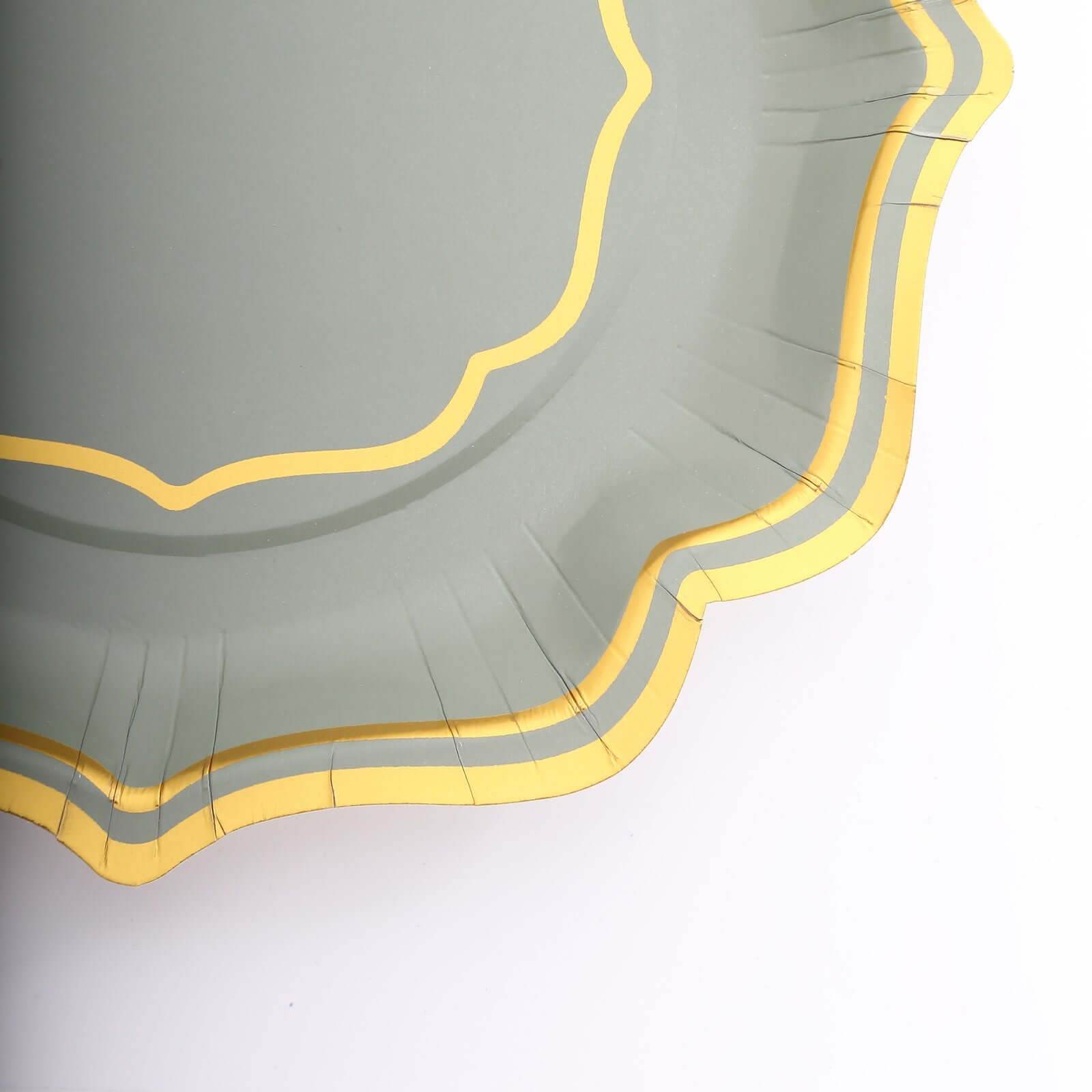 25-Pack Paper Dessert Plates in Sage Green with Gold Scallop Rim - Disposable 300GSM Appetizer Salad Plates 8"