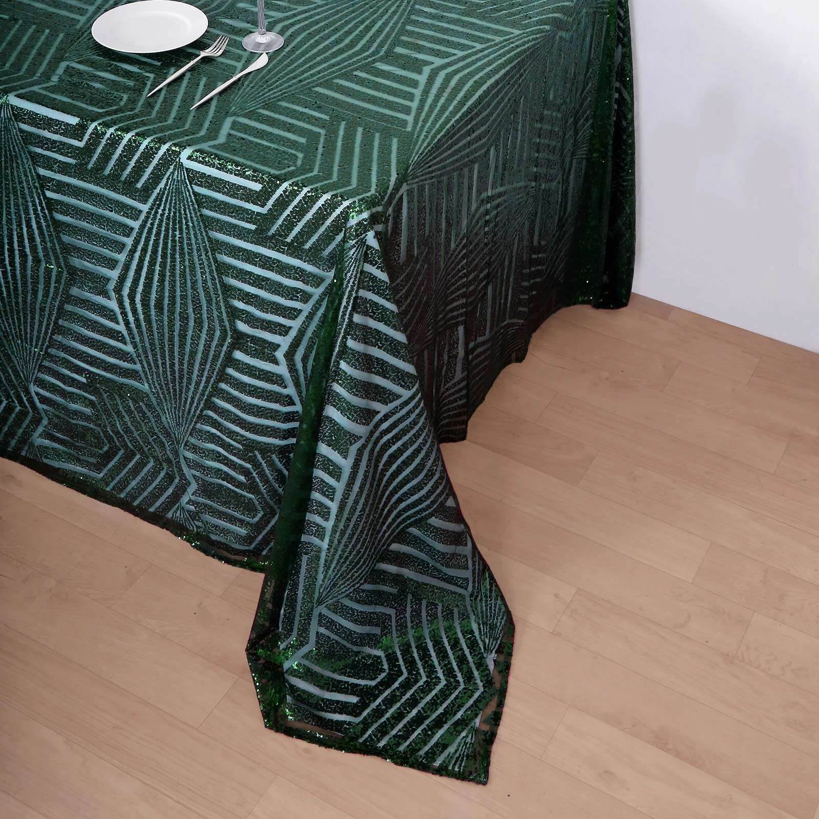 Sequin 90"x132" Rectangle Tablecloth Hunter Emerald Green - Seamless Diamond Table Cover
