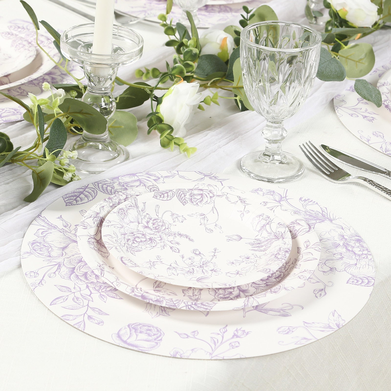 25-Pack Paper 9" Round Dinner Plates in White with Matte Lavender French Toile Pattern - Disposable Floral Party Plates