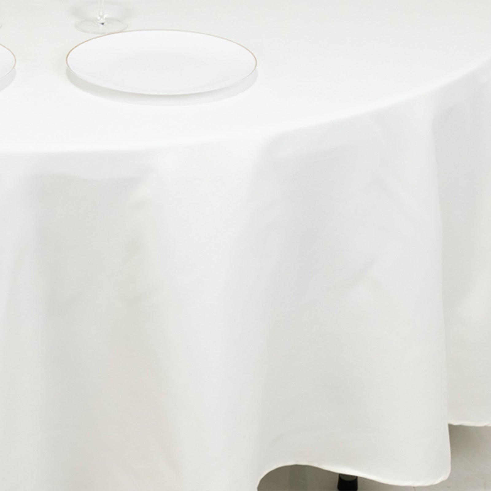 Fire Retardant Premium Polyester 108" Round Tablecloth Ivory - High-Performance Table Cover