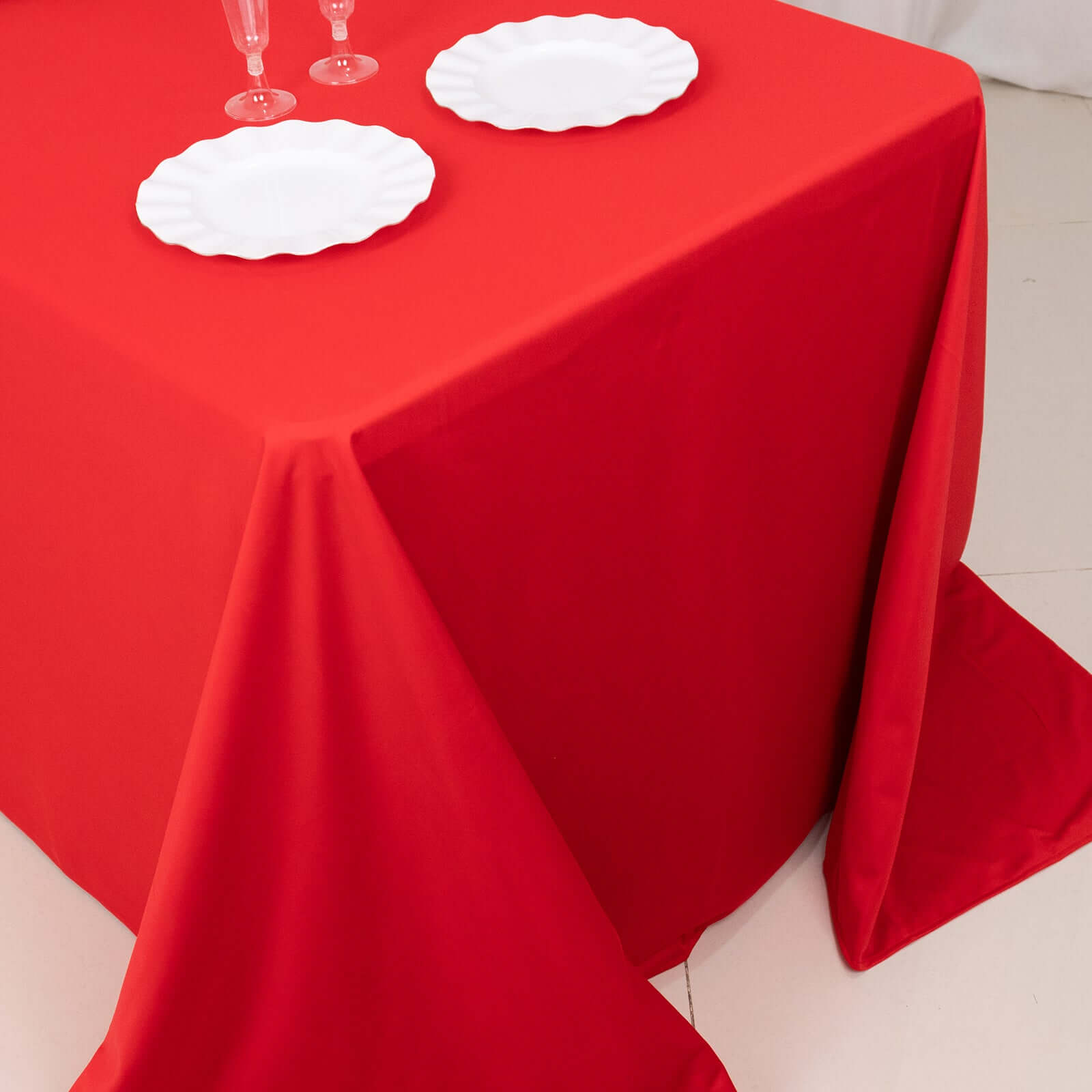 Scuba Rectangular 90"x132" Tablecloth Red - Wrinkle Free, Stain Resistant & Seamless Table Cover