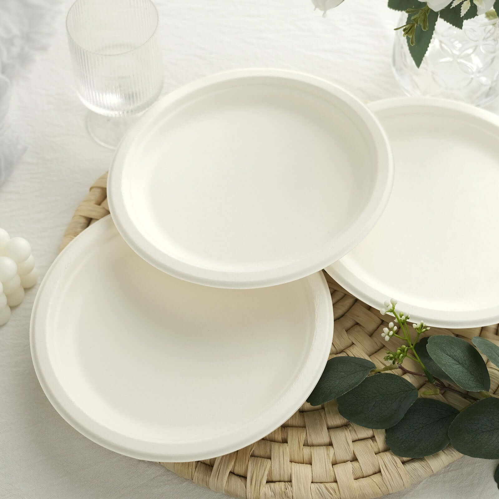 50-Pack Bagasse 9" Round Dinner Plates in White Biodegradable - Biodegradable Disposable Sugarcane Party Plates for Outdoor Celebrations & Picnics