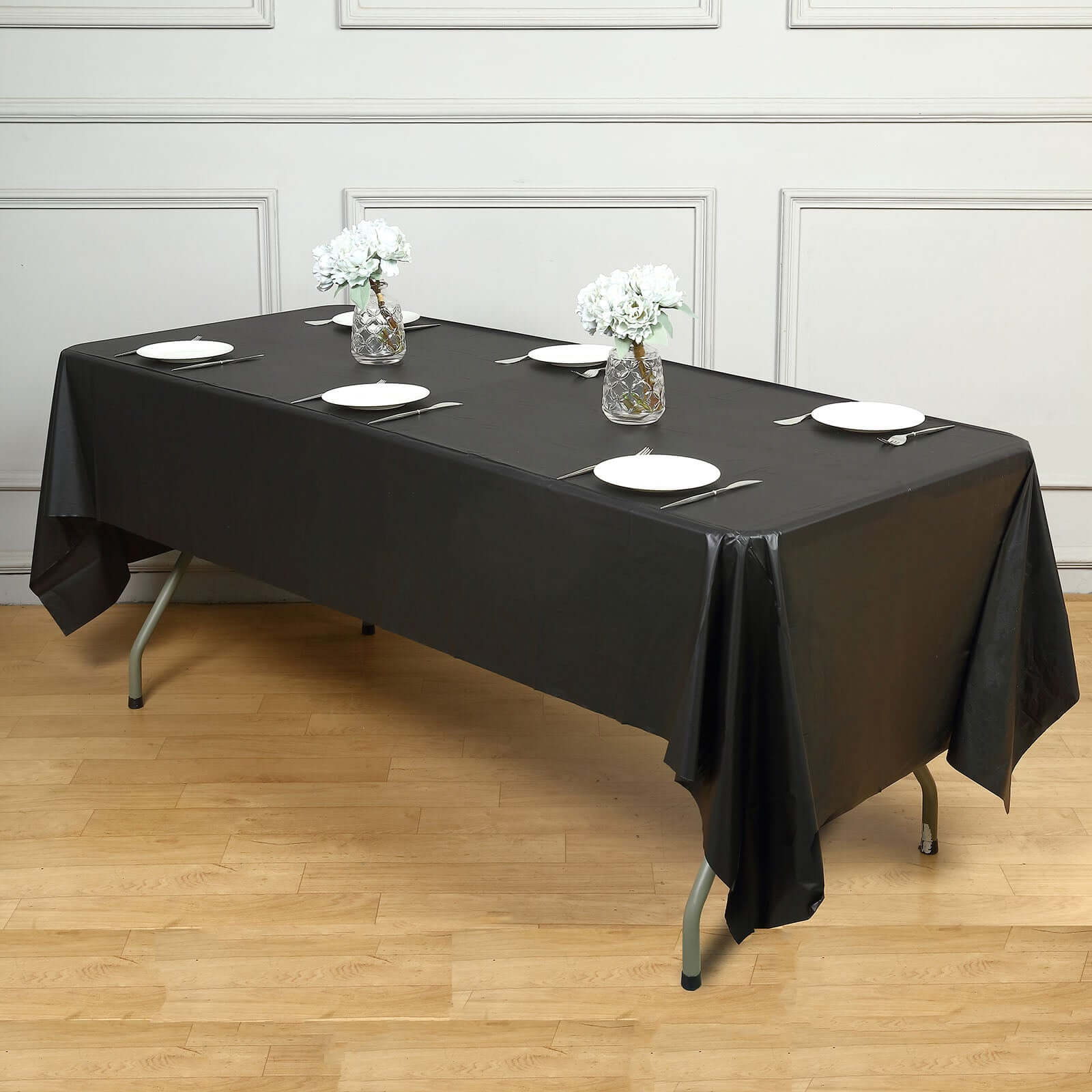 5-Pack Plastic Table Covers Black Rectangle - Reliable PVC Disposable Covers for Gatherings 54"x108"