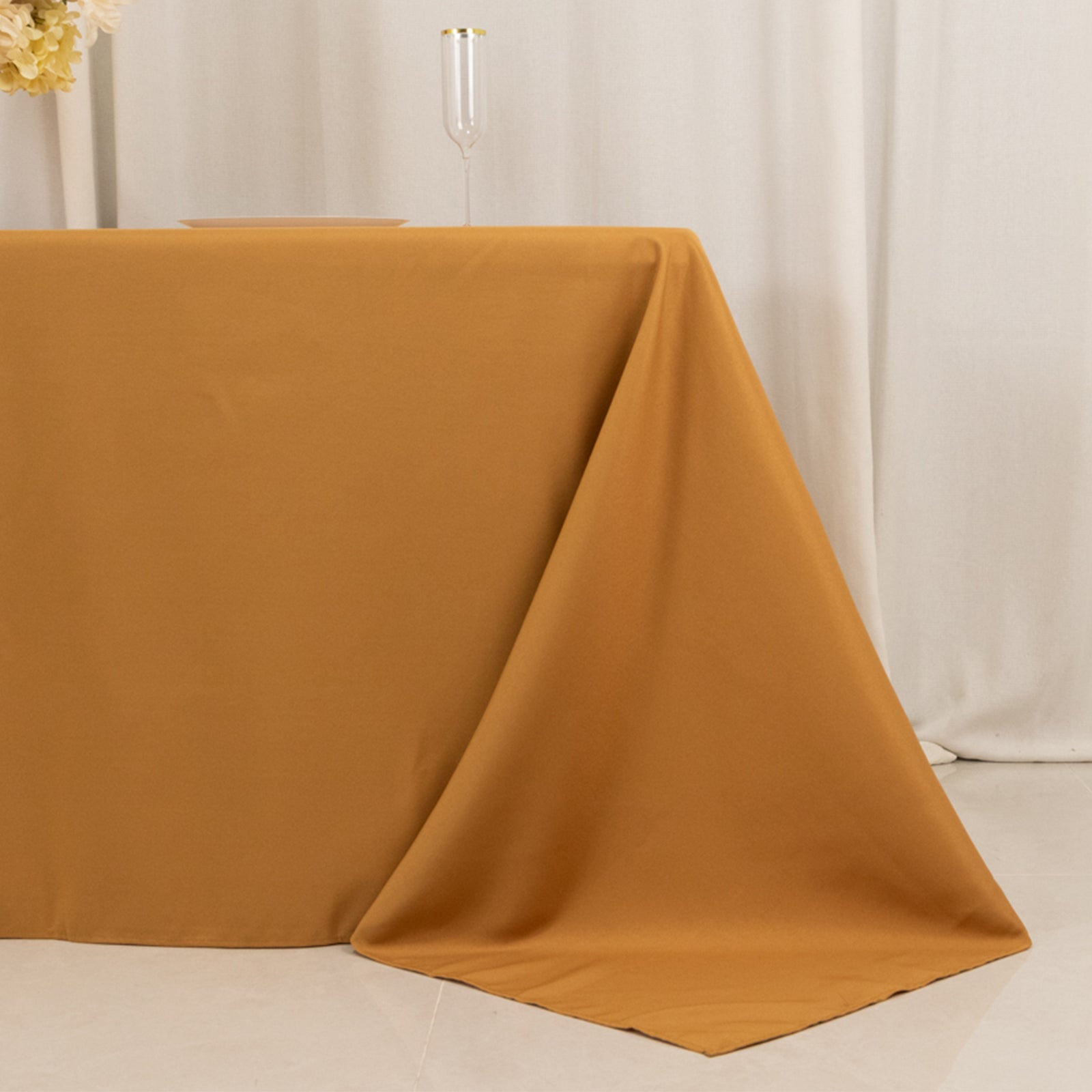Premium Polyester 90"x132" Rectangle Tablecloth Gold - Seamless 220GSM Stain-Resistant Design for Luxurious Events