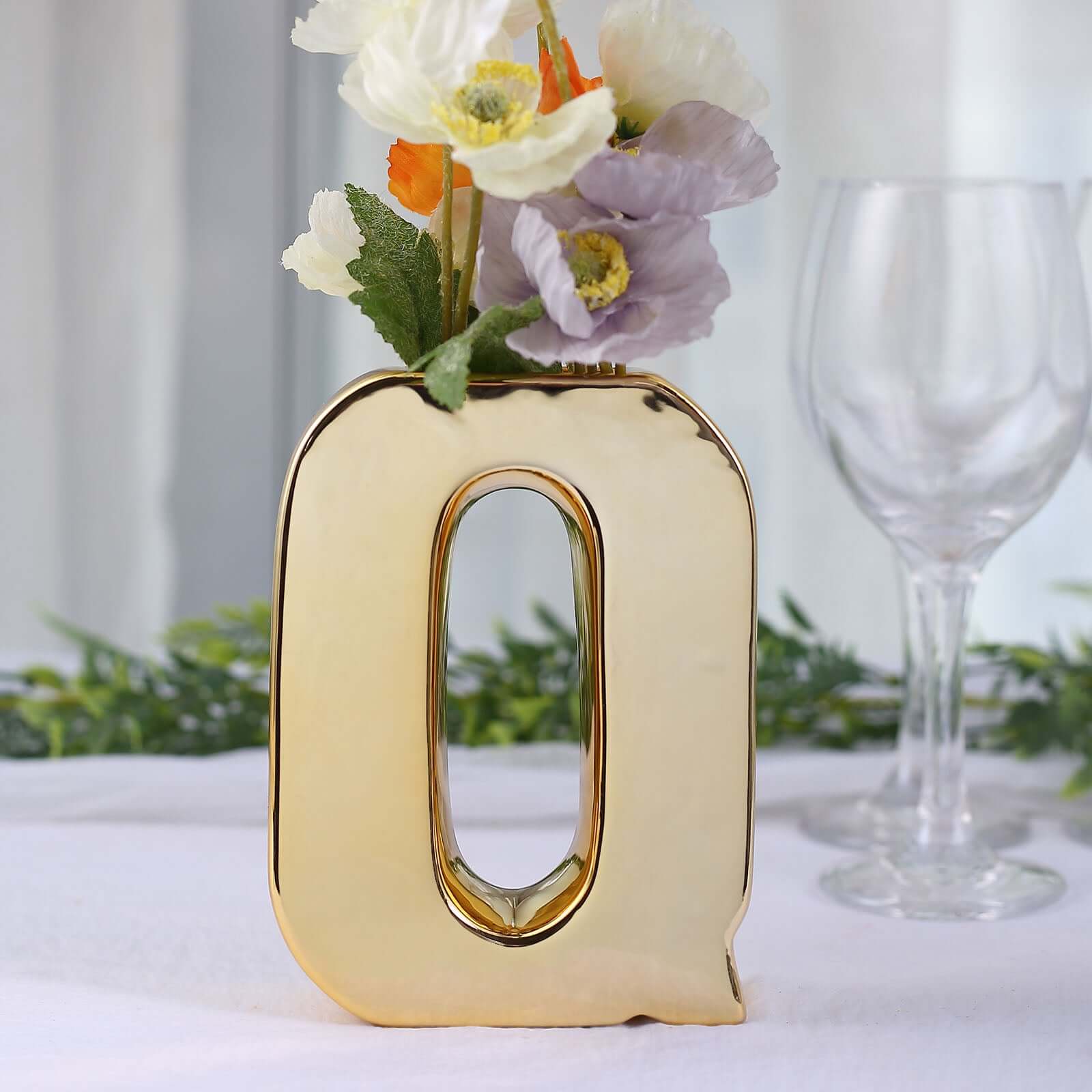 Shiny Ceramic Vase Letter "Q" Gold Plated - Chic Bud Planter Pot for Events & Decor 6"