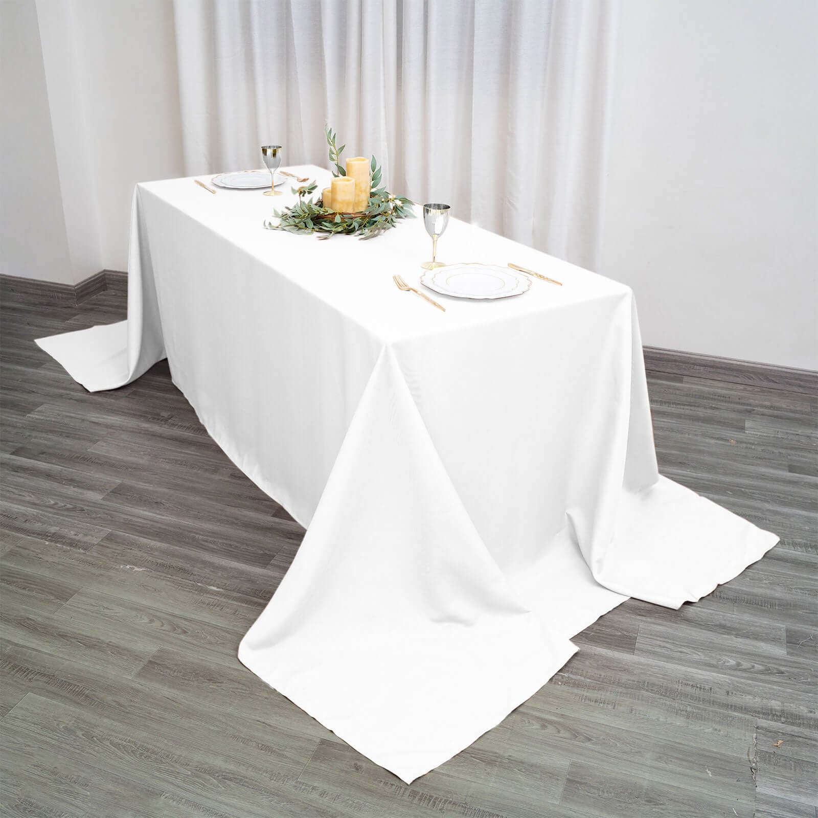 Polyester 90"x156" Rectangle Tablecloth White - Seamless Wrinkle-Resistant Design for Sophisticated Gatherings